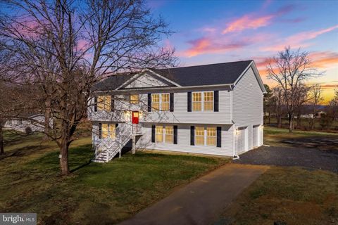 Homes For Sale - 327 Audrey Lane<br/> Berkeley County, INWOOD, WV 25428