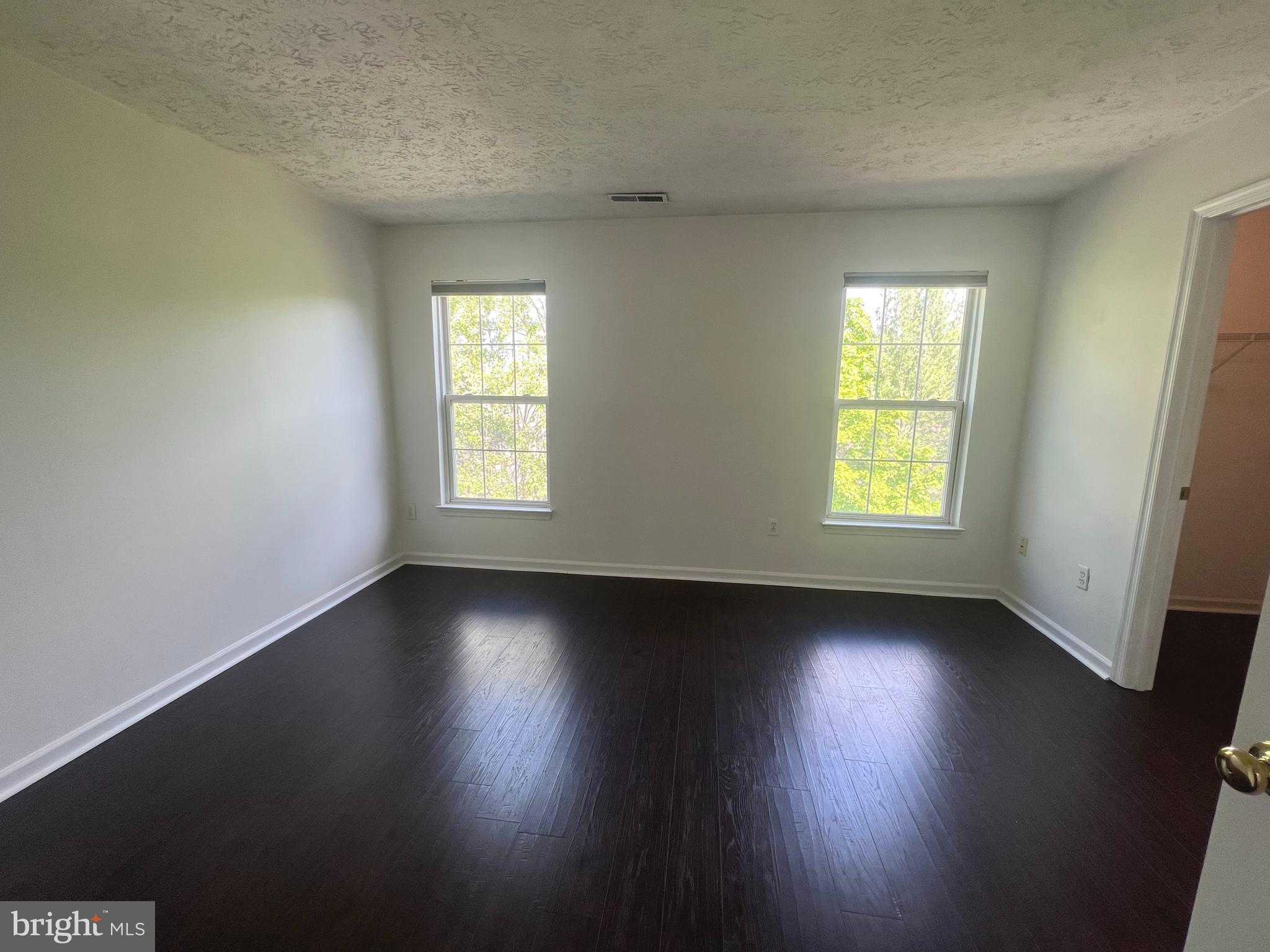 TURNBROOK - Residential