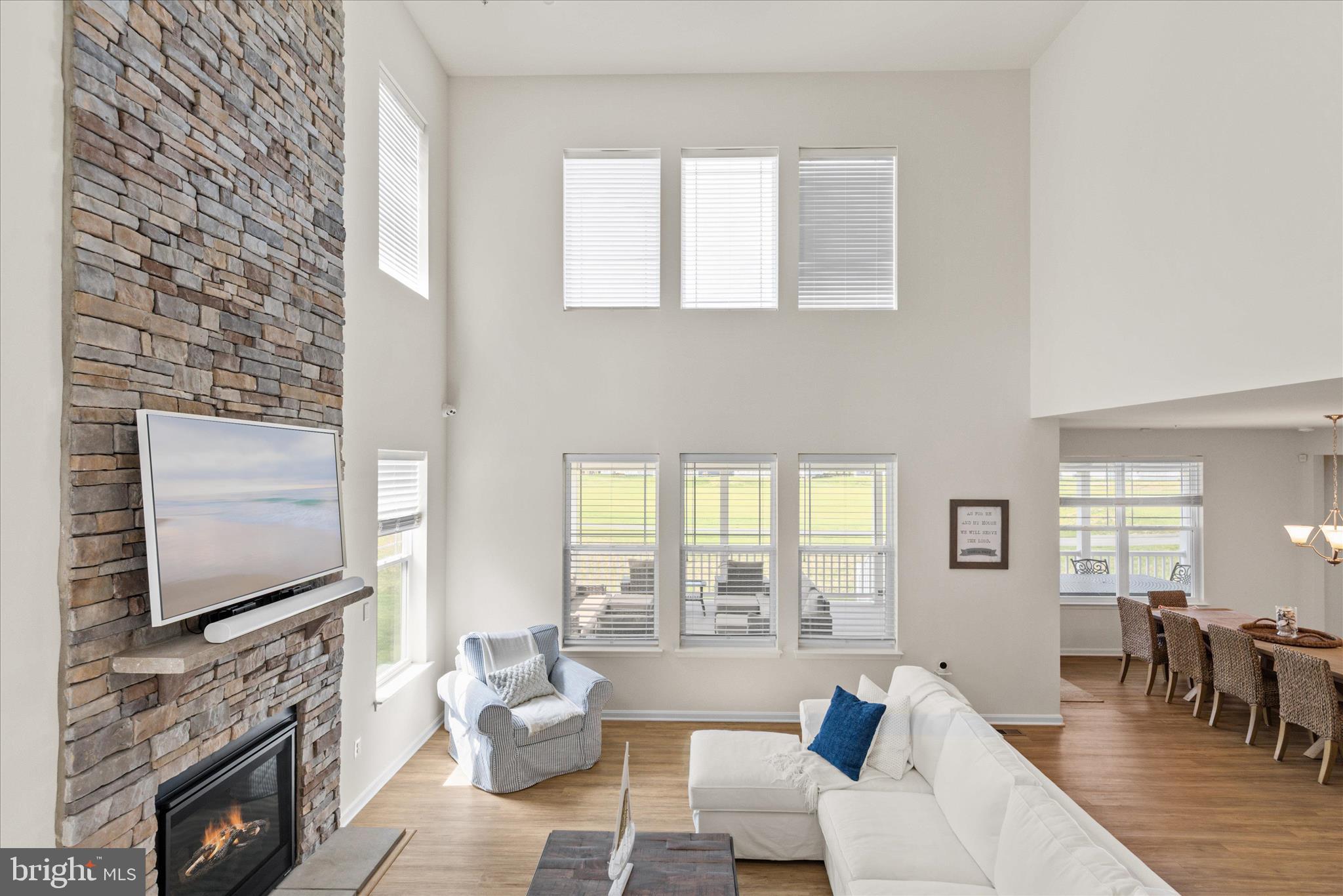 GLEN RIDDLE - Residential