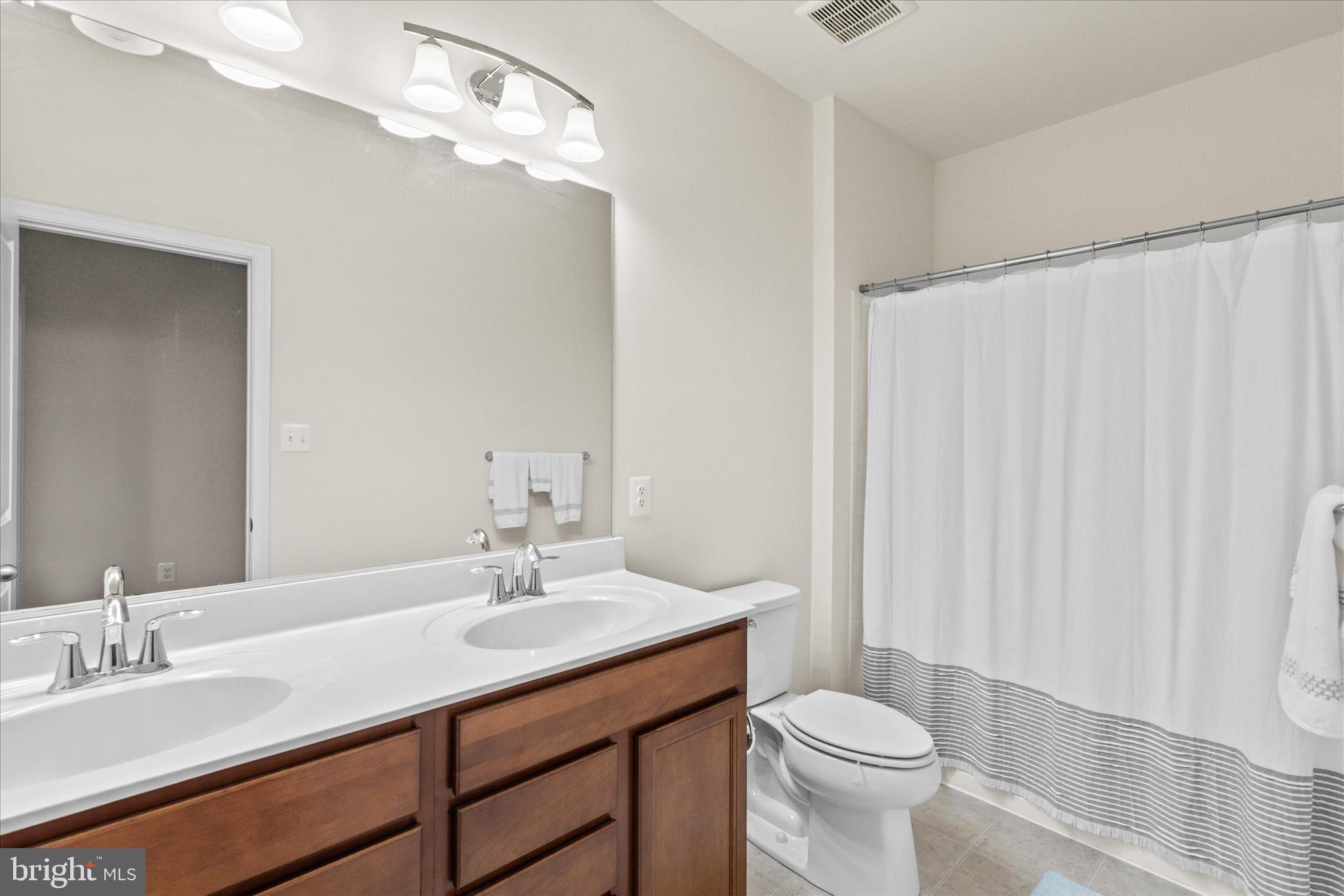 GLEN RIDDLE - Residential