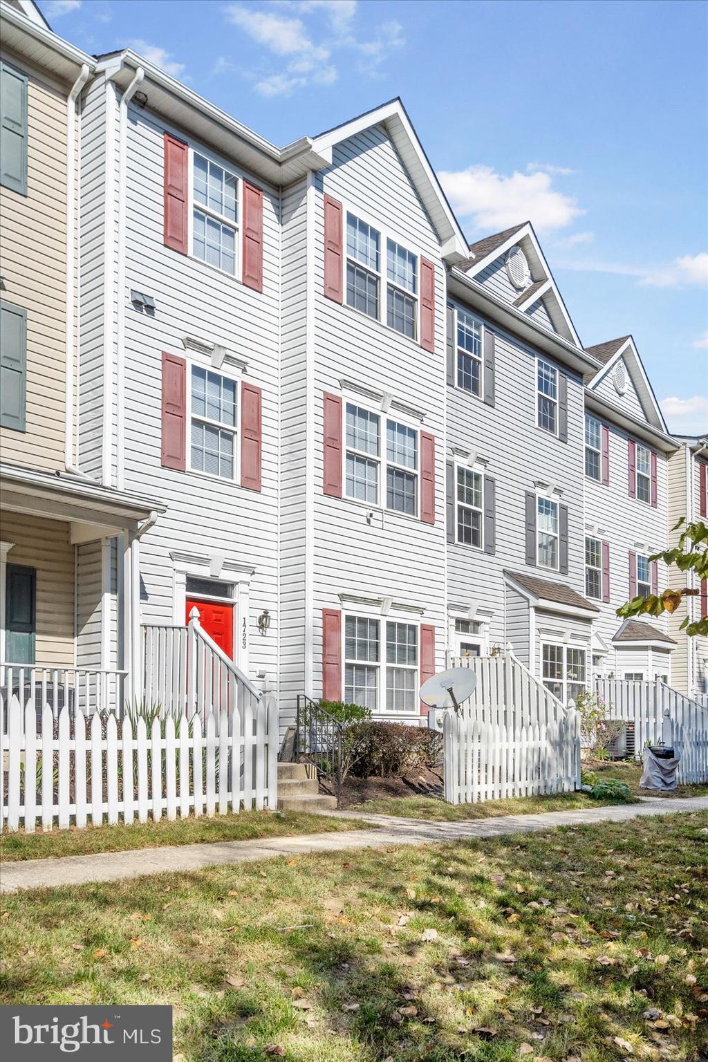 ASBURY WOODS - Residential Lease