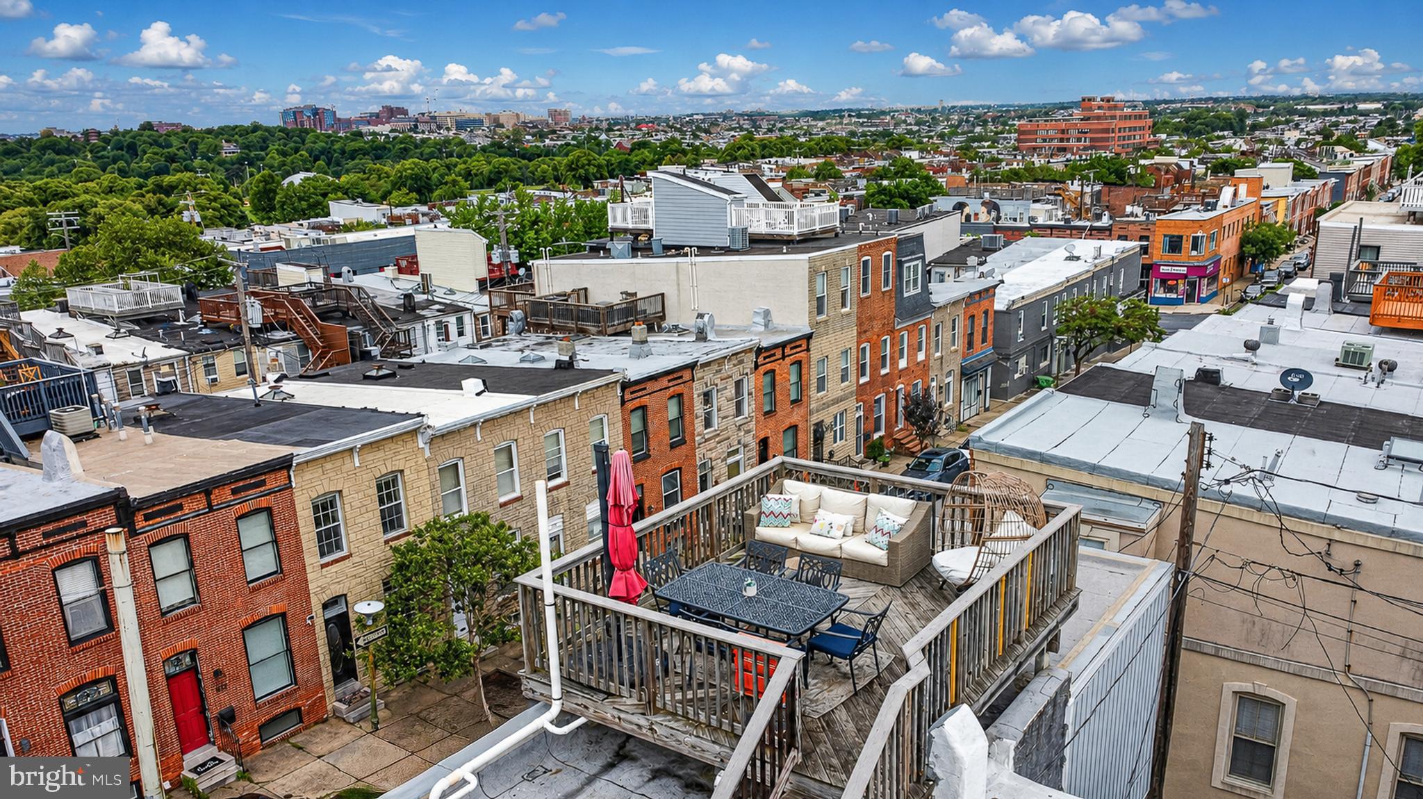 3200 FLEET STREET