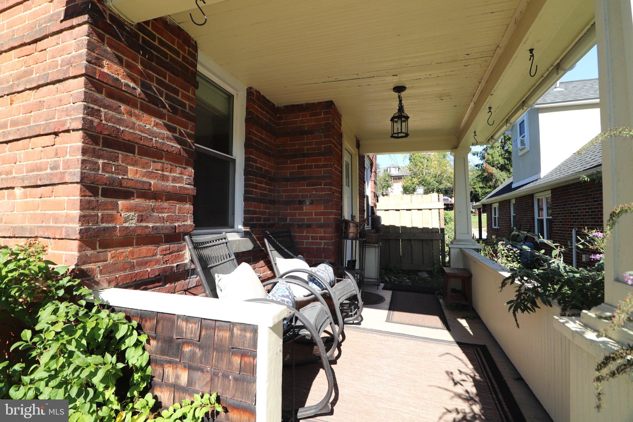 211 LAFAYETTE AVENUE