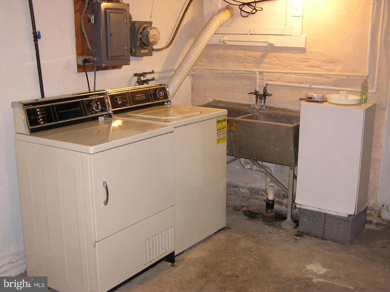 CANTON - Residential Lease