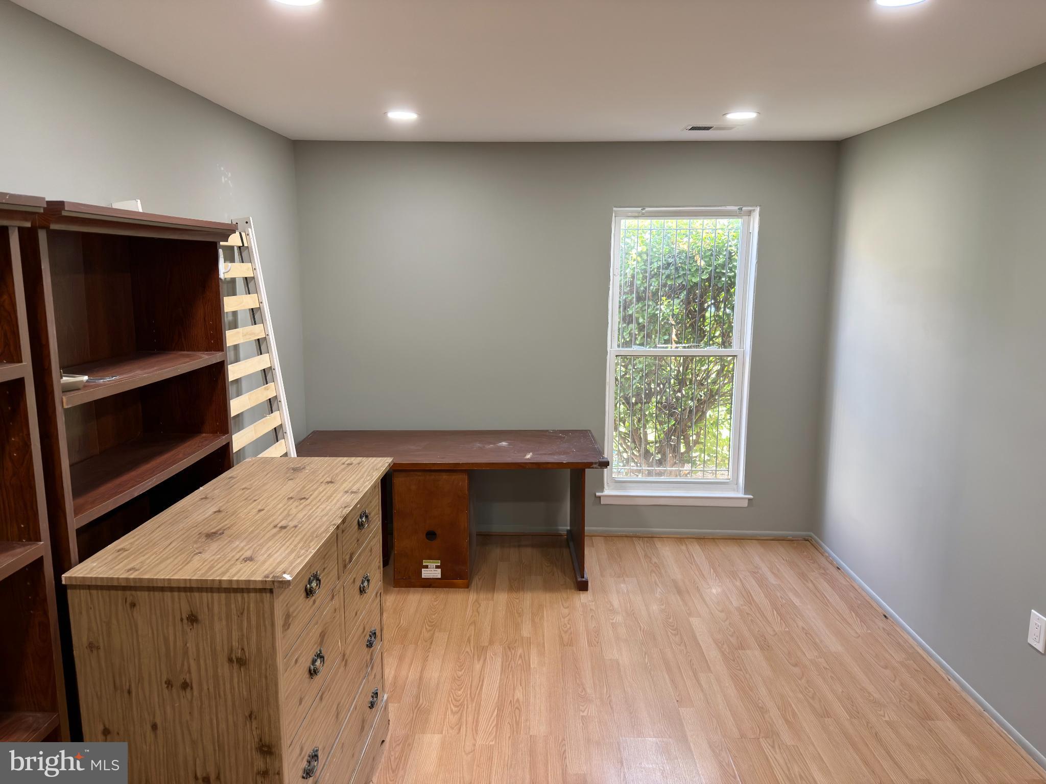 BUSTLETON - Residential Lease