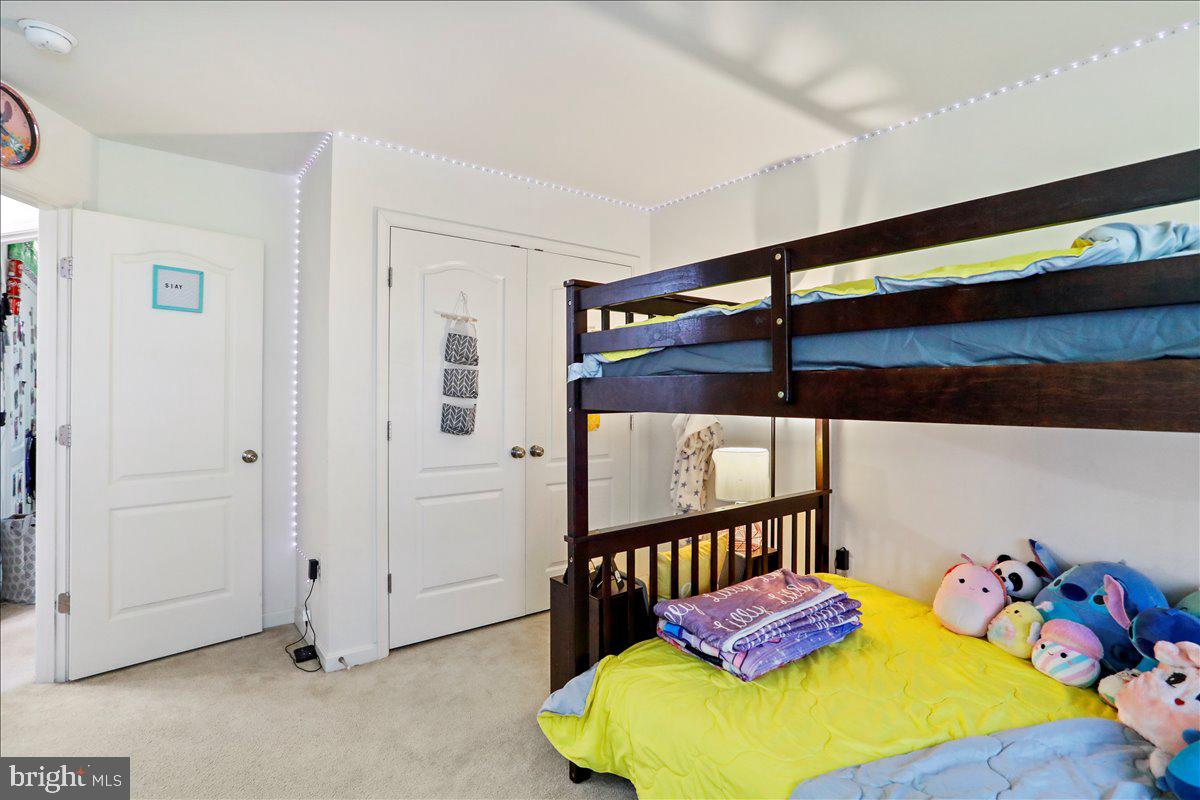 ELMWOOD FARM - Residential