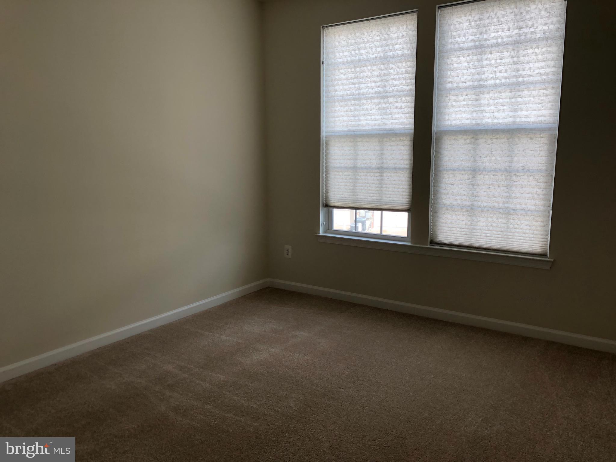 POTOMAC CLUB - Residential