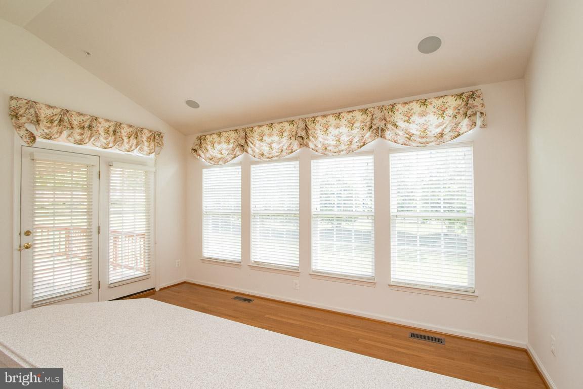 SUFFIELD MEADOWS - Residential