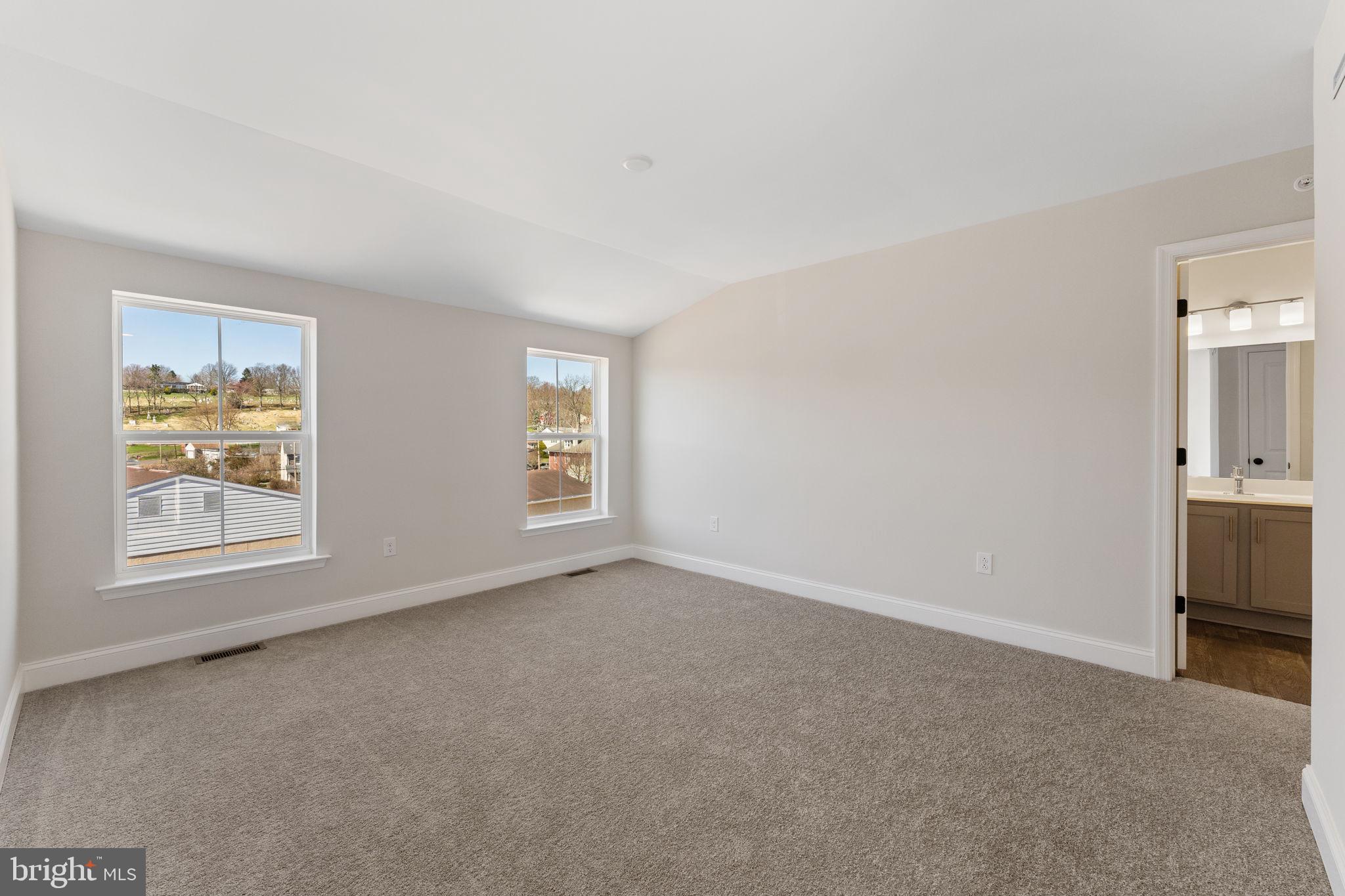 PERRY MILL - Residential