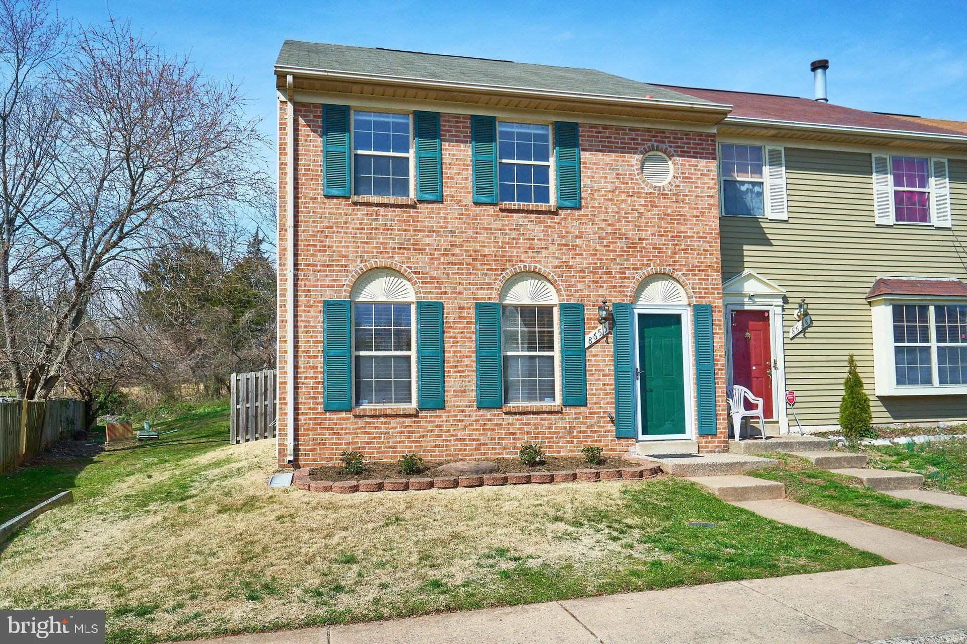 8650 Point Of Woods Drive, Manassas, VA 20110