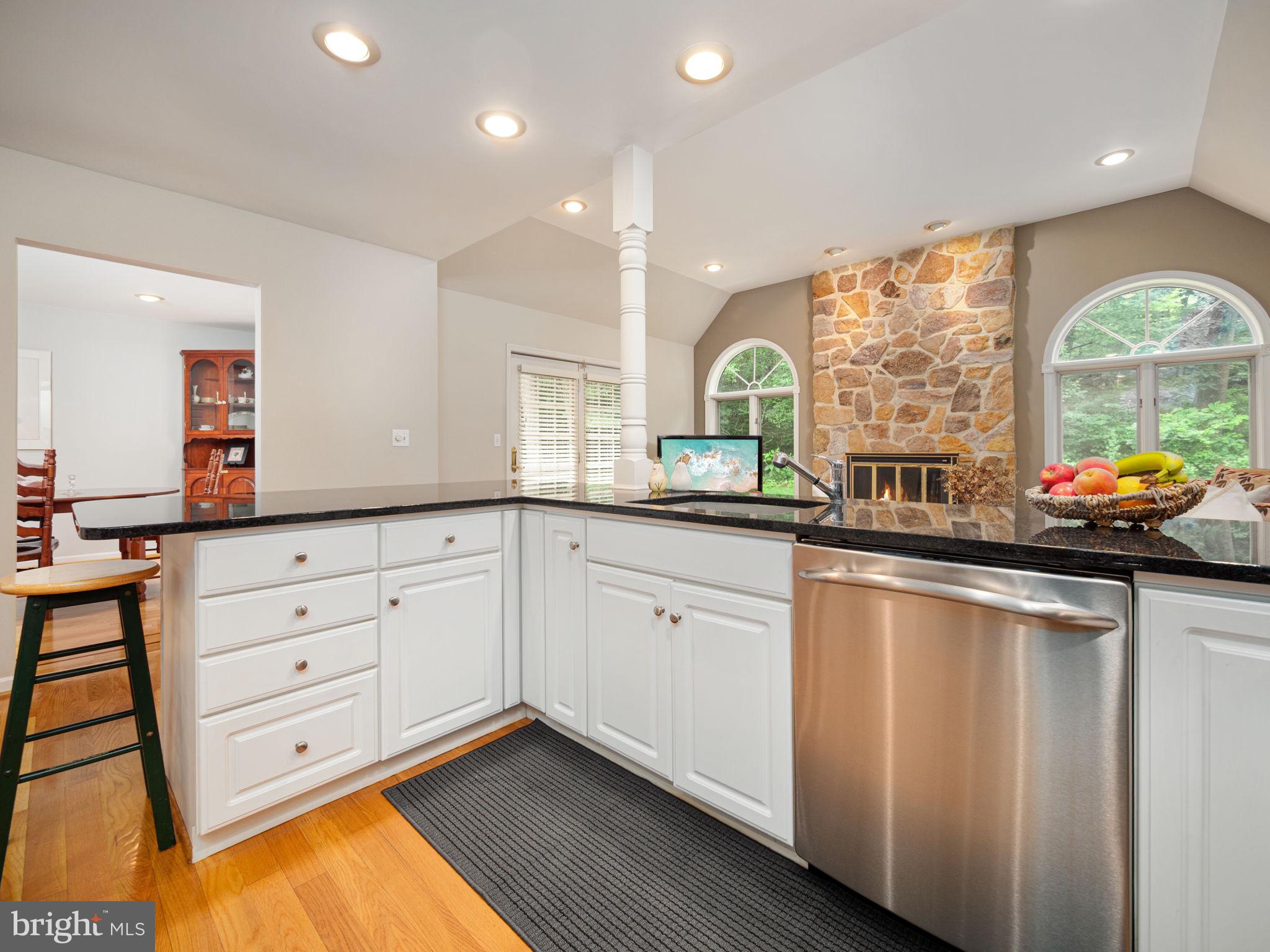 4582 VERA CRUZ ROAD