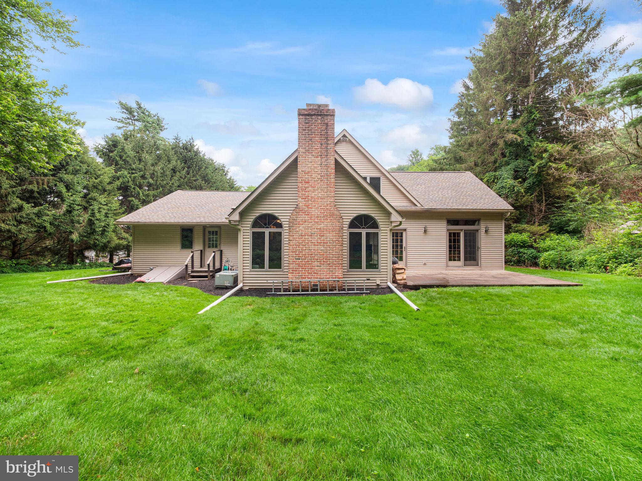 4582 VERA CRUZ ROAD