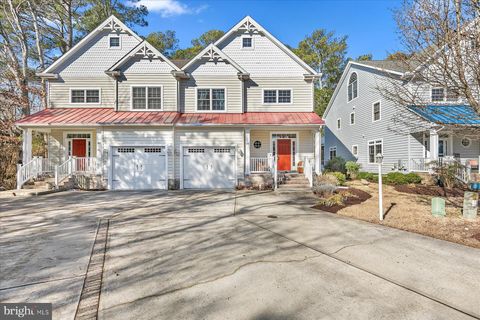 Photo of 18 Ocean Mist Drive, OCEAN VIEW, DE 19970 (MLS # DESU2106328)