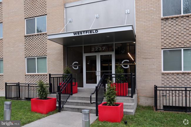 Located directly off of City Line Avenue on Bryn Mawr Avenue near the Wynnefield Avenue Station, Westfield Apartments is the perfect location for an easy commute to work, or school. Westfield Apartments keeps you close to Lankenau Hospital, Philadelphia College of Osteopathic Medicine, St. Joseph s University, University of Pennsylvania and University City. Transportation is a breeze with our prime location next to Wynnefield Station. This property is surrounded by a variety of great neighborhoods.