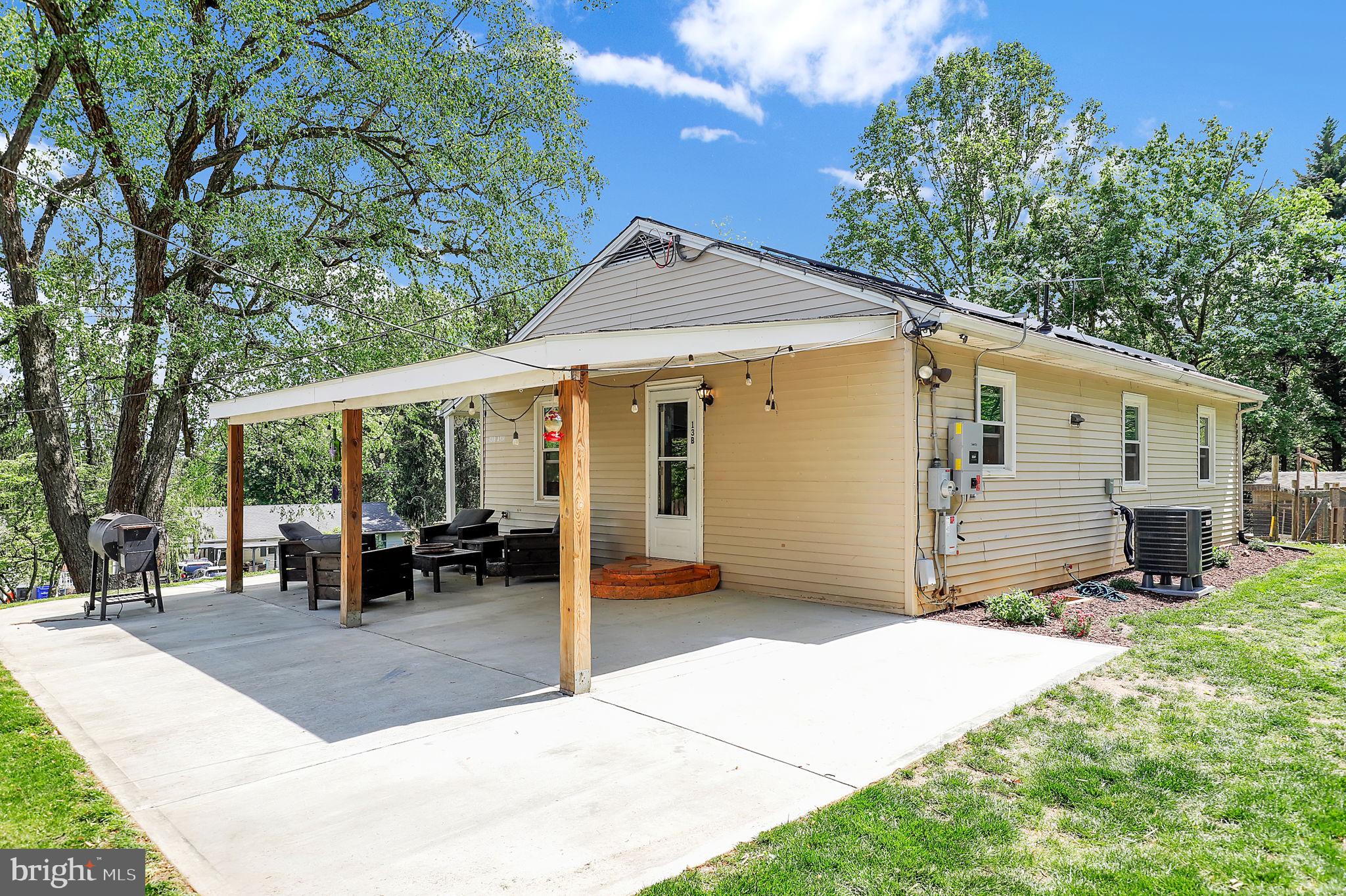 PINE HILL ESTATES - Residential