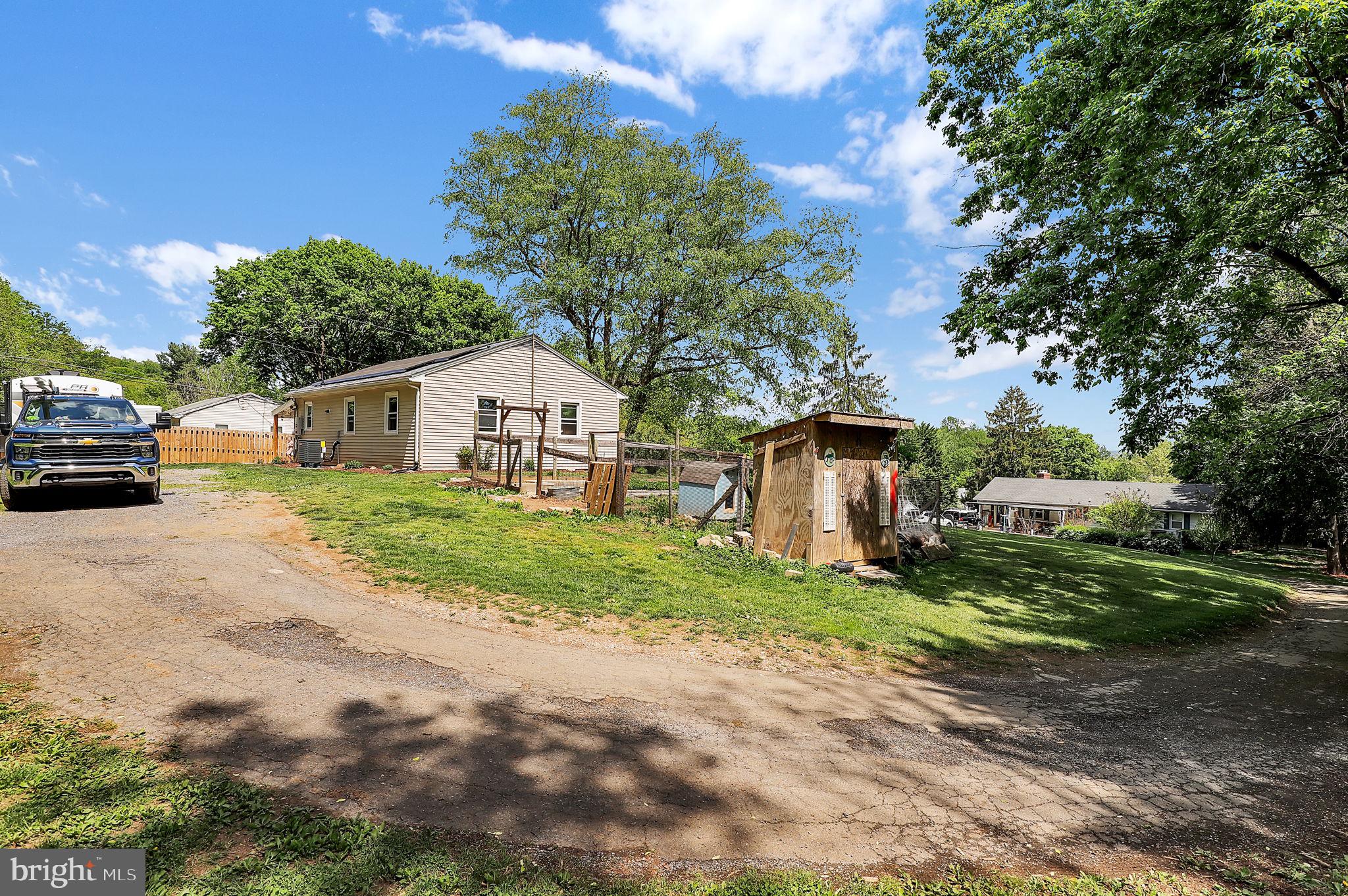 PINE HILL ESTATES - Residential