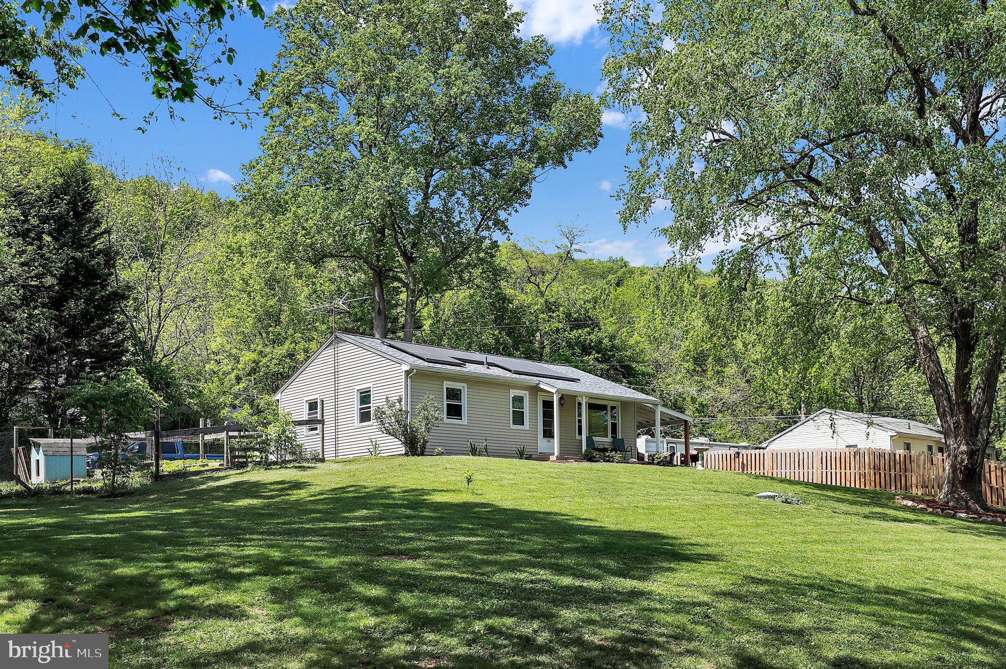 PINE HILL ESTATES - Residential