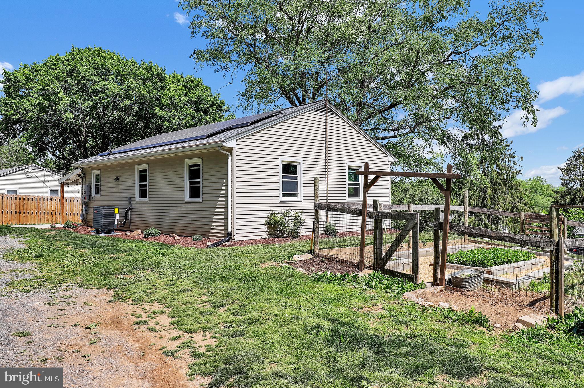 PINE HILL ESTATES - Residential