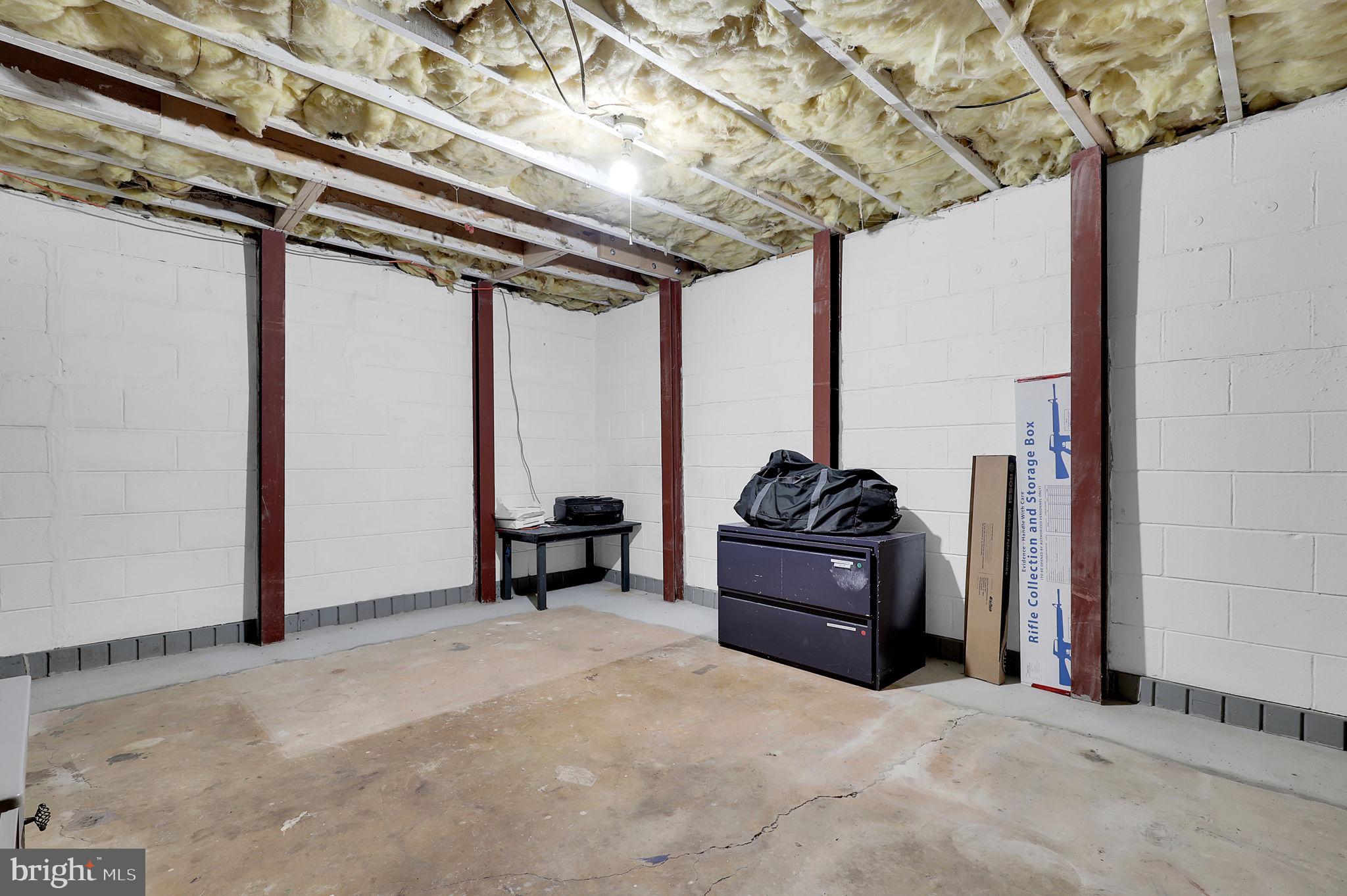 PINE HILL ESTATES - Residential