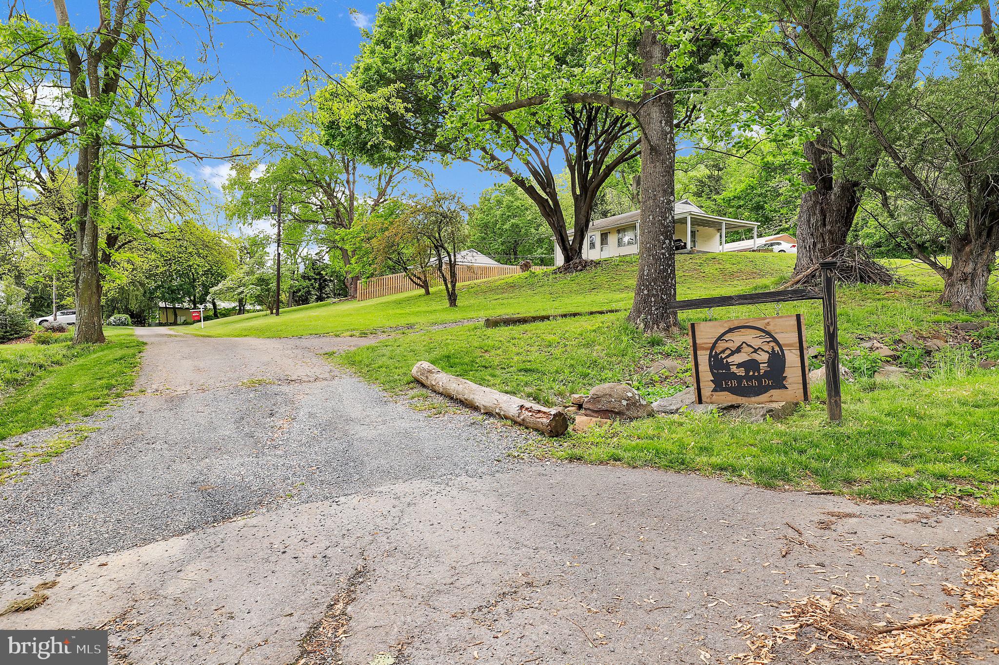 PINE HILL ESTATES - Residential