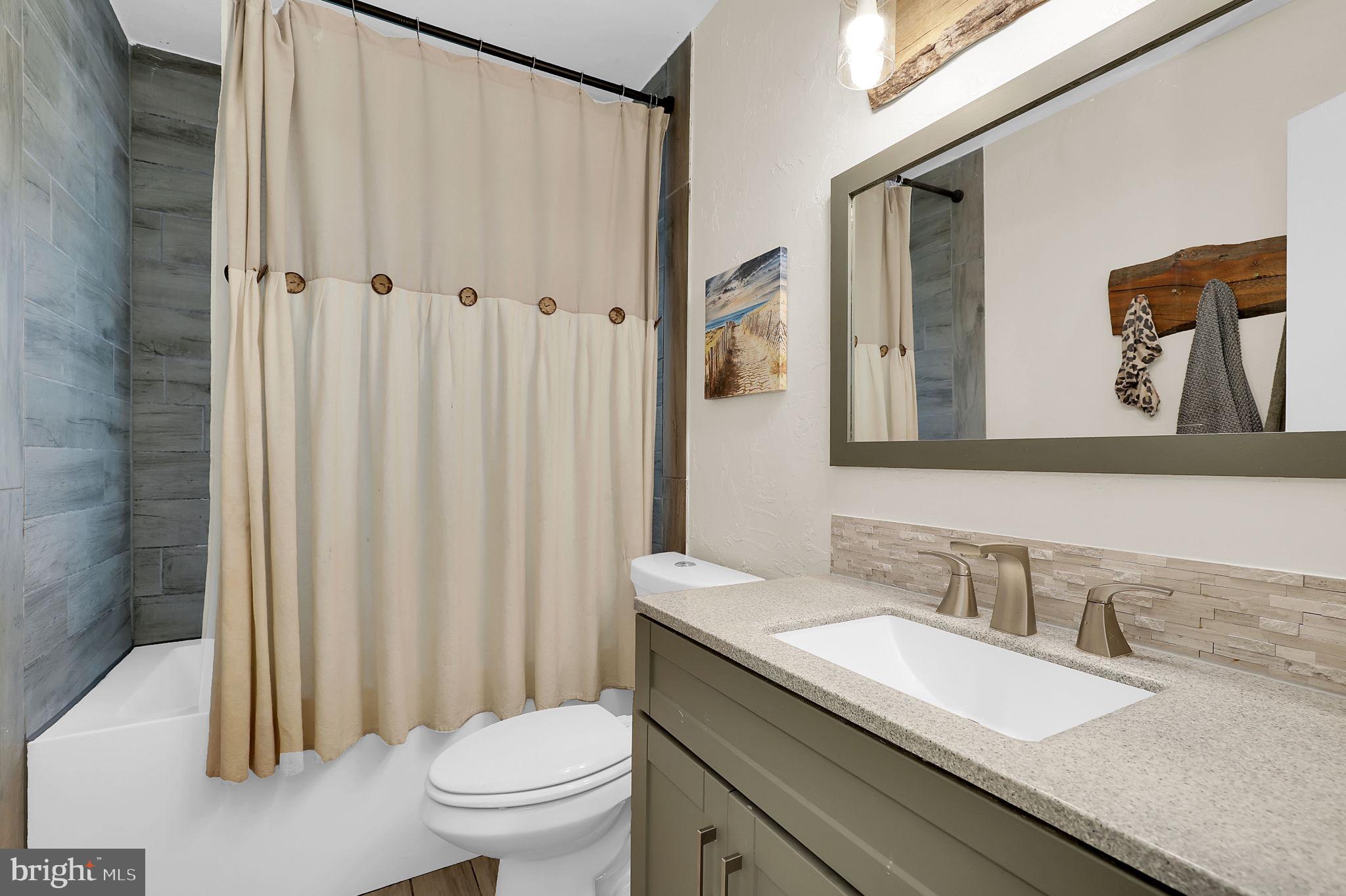 PINE HILL ESTATES - Residential