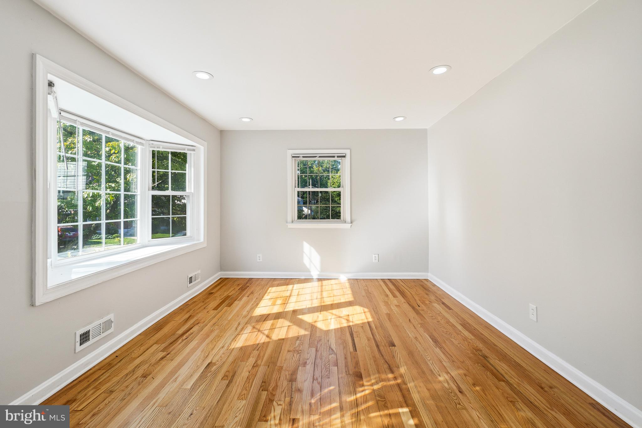 4107 MITSCHER COURT