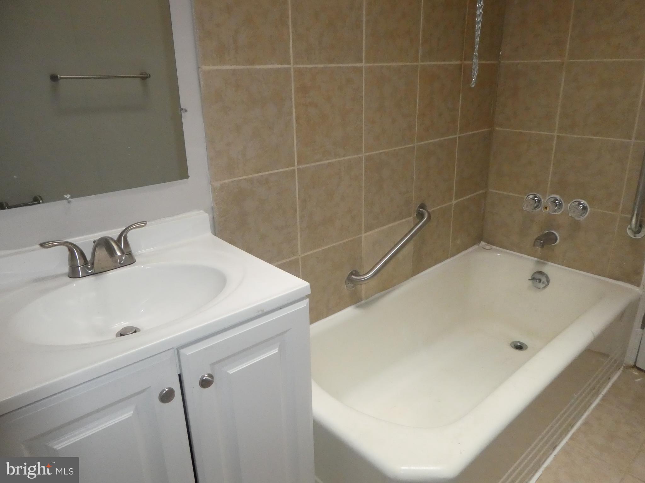 COBBS CREEK - Residential