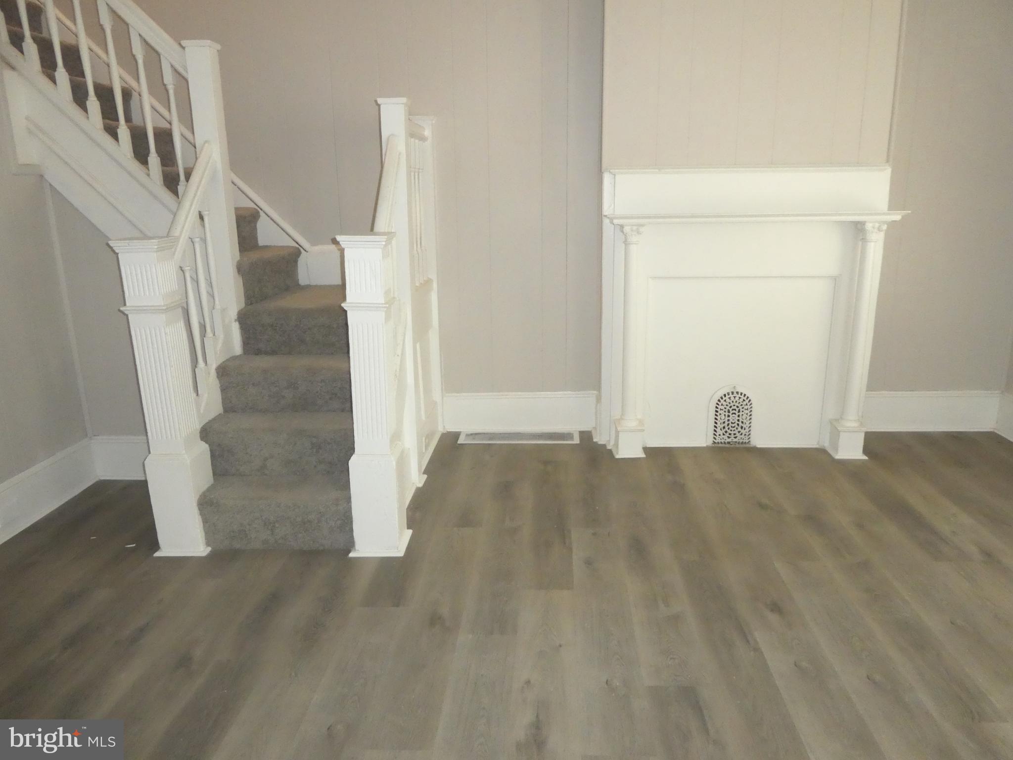 COBBS CREEK - Residential