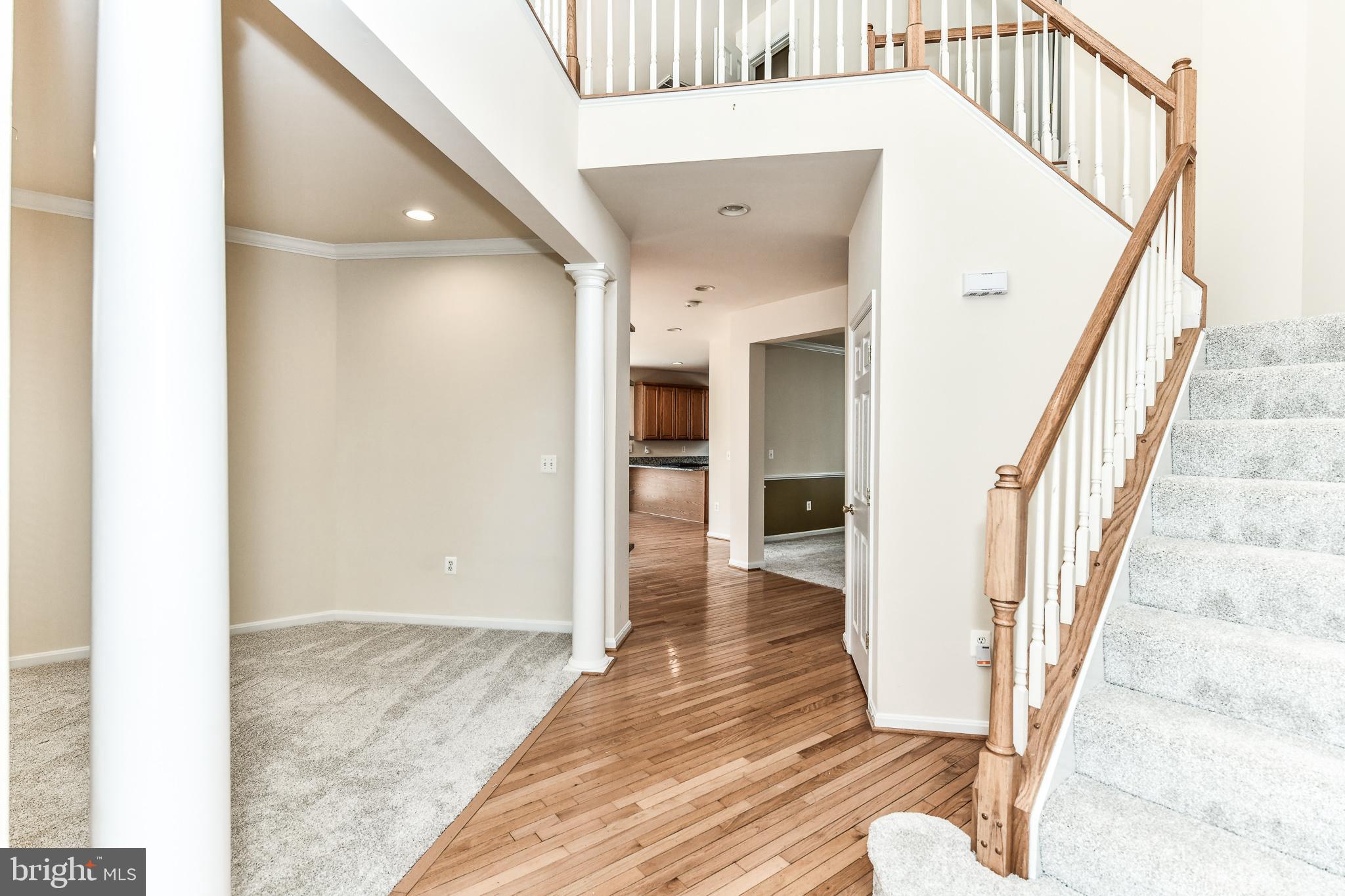 PRESIDENTS COURT - Residential Lease