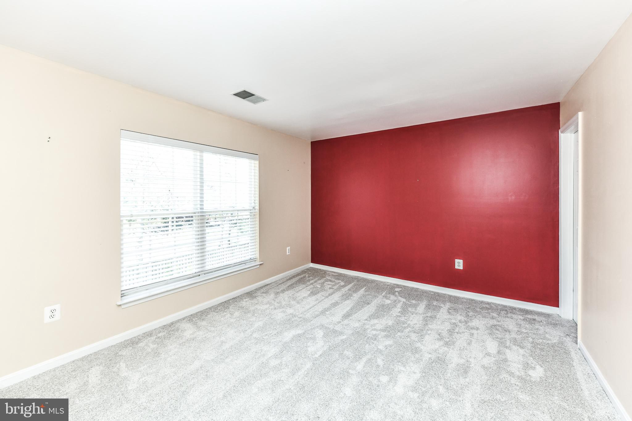 PRESIDENTS COURT - Residential Lease