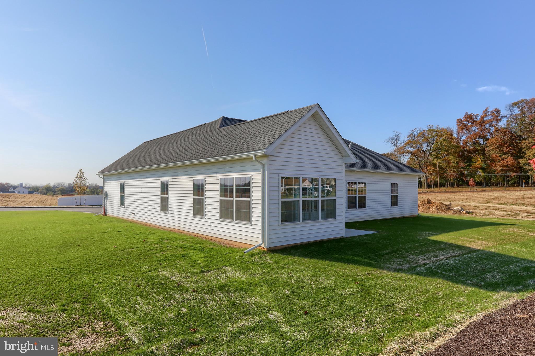 MEADOW LANE FARMS - Residential