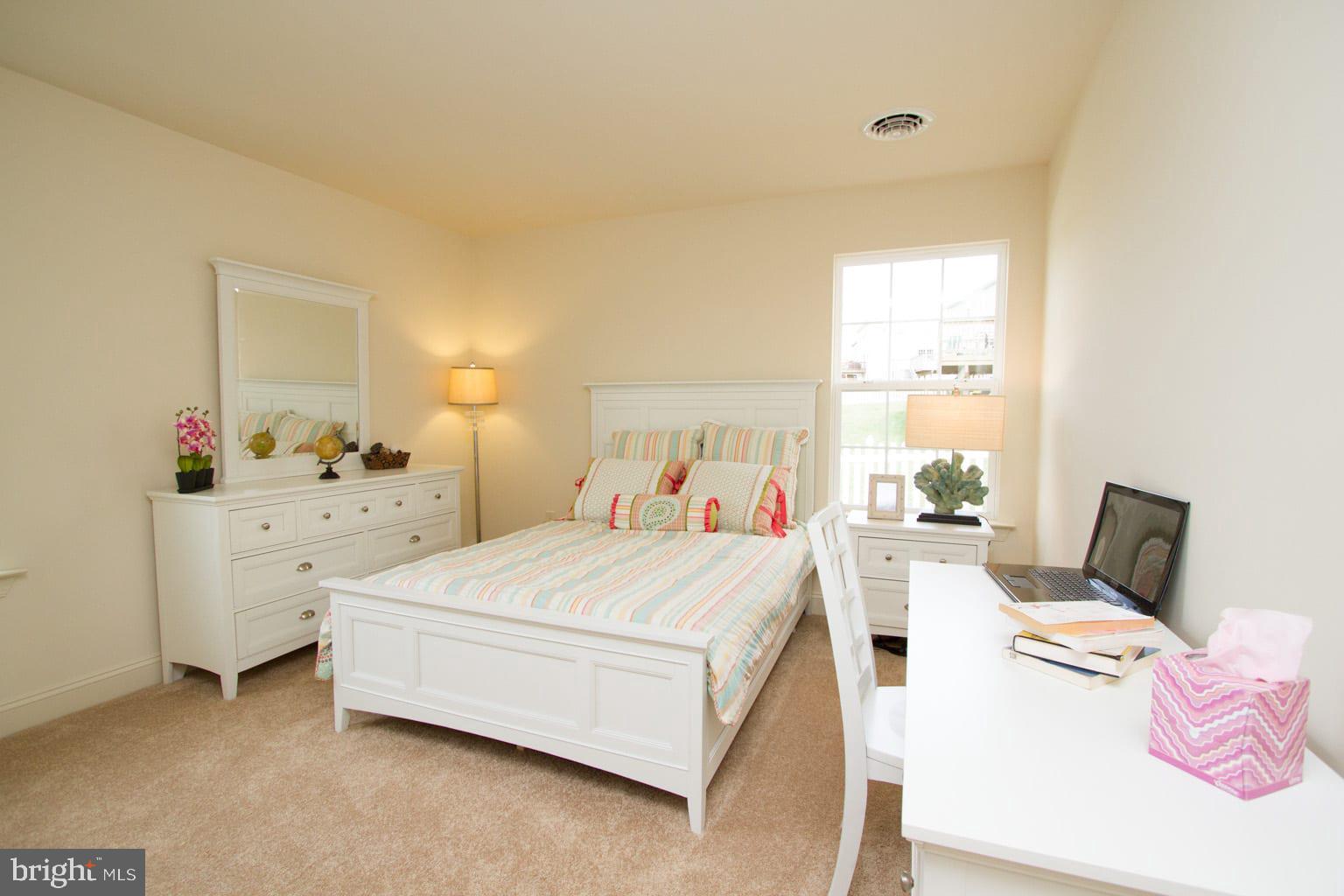 MEADOW LANE FARMS - Residential