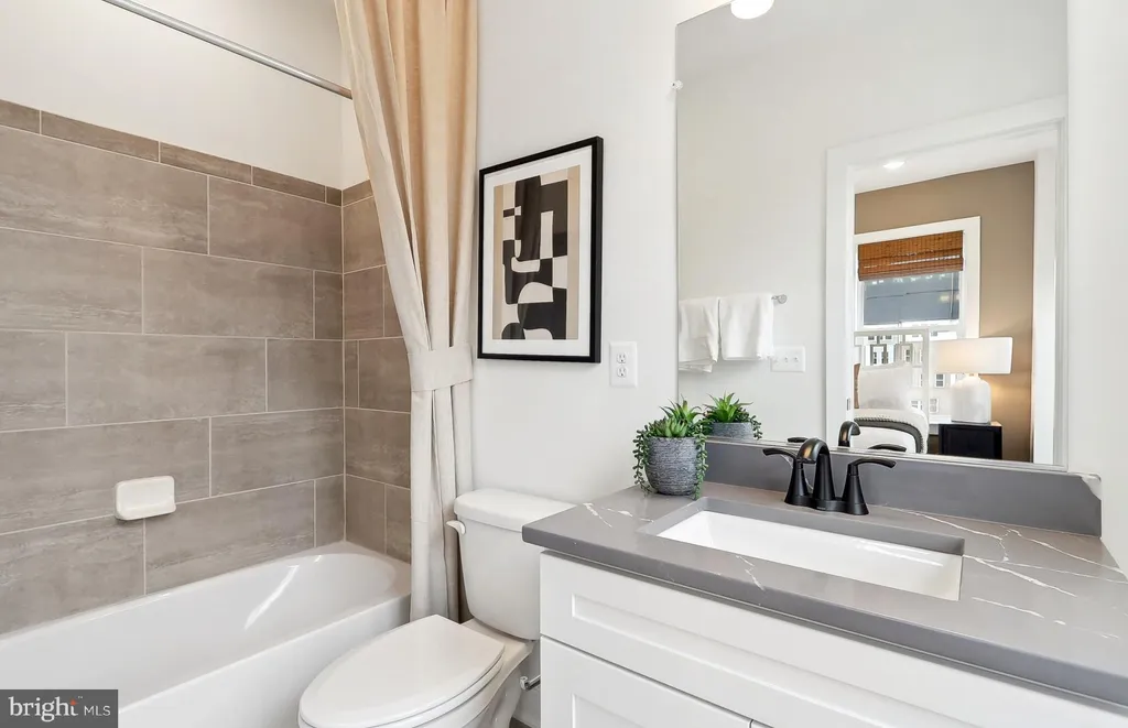 Additional image 18 of 2042 Henson Norris Street, Rockville, MD 20850