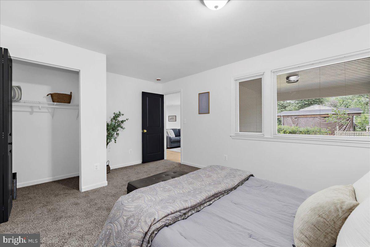 LAUREL ACRES - Residential