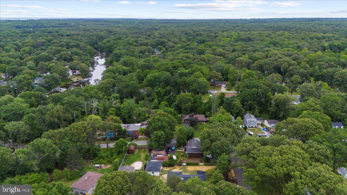 LAUREL ACRES - Residential