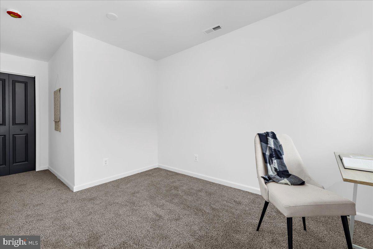 LAUREL ACRES - Residential