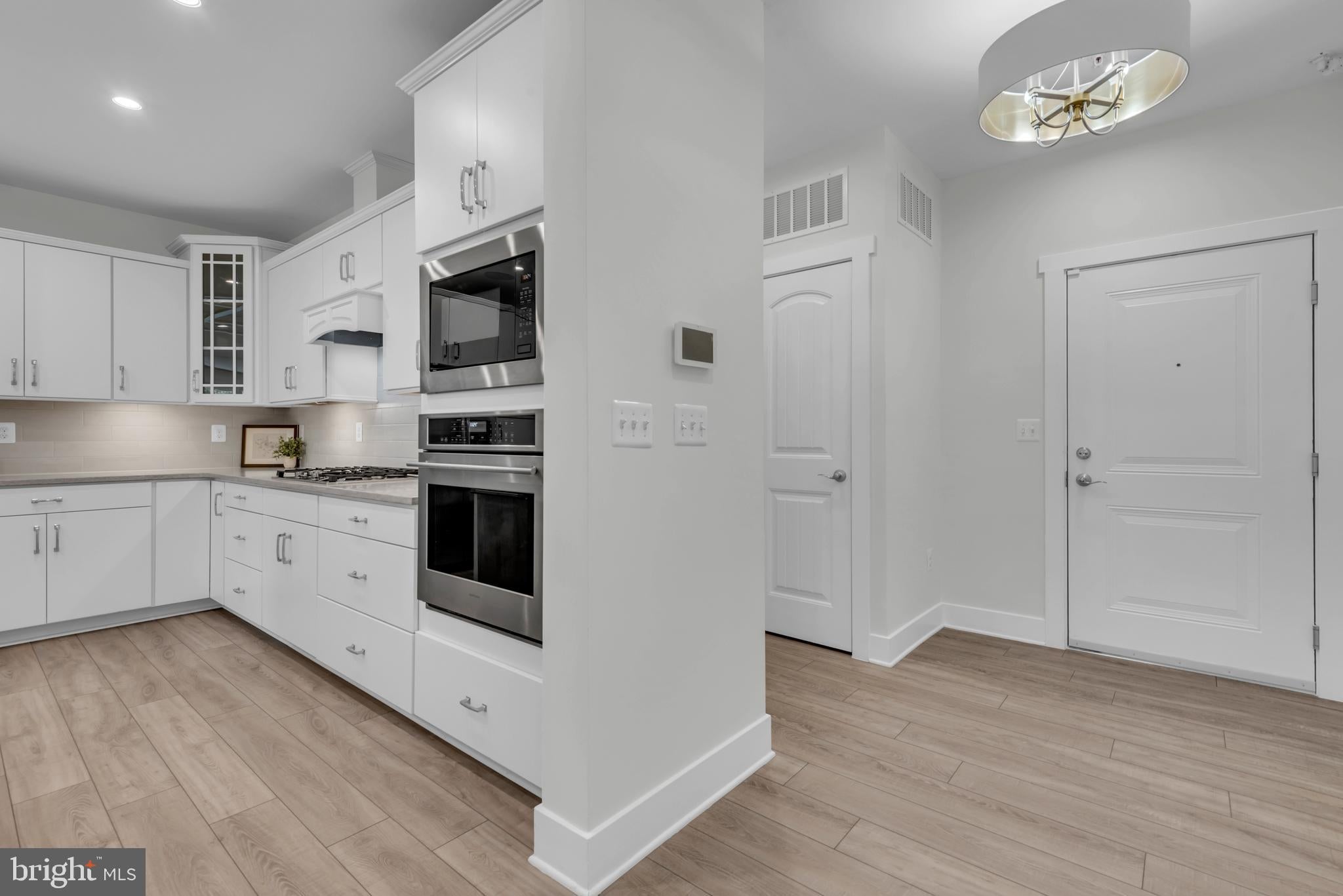 1000 HERONS NEST WAY 23