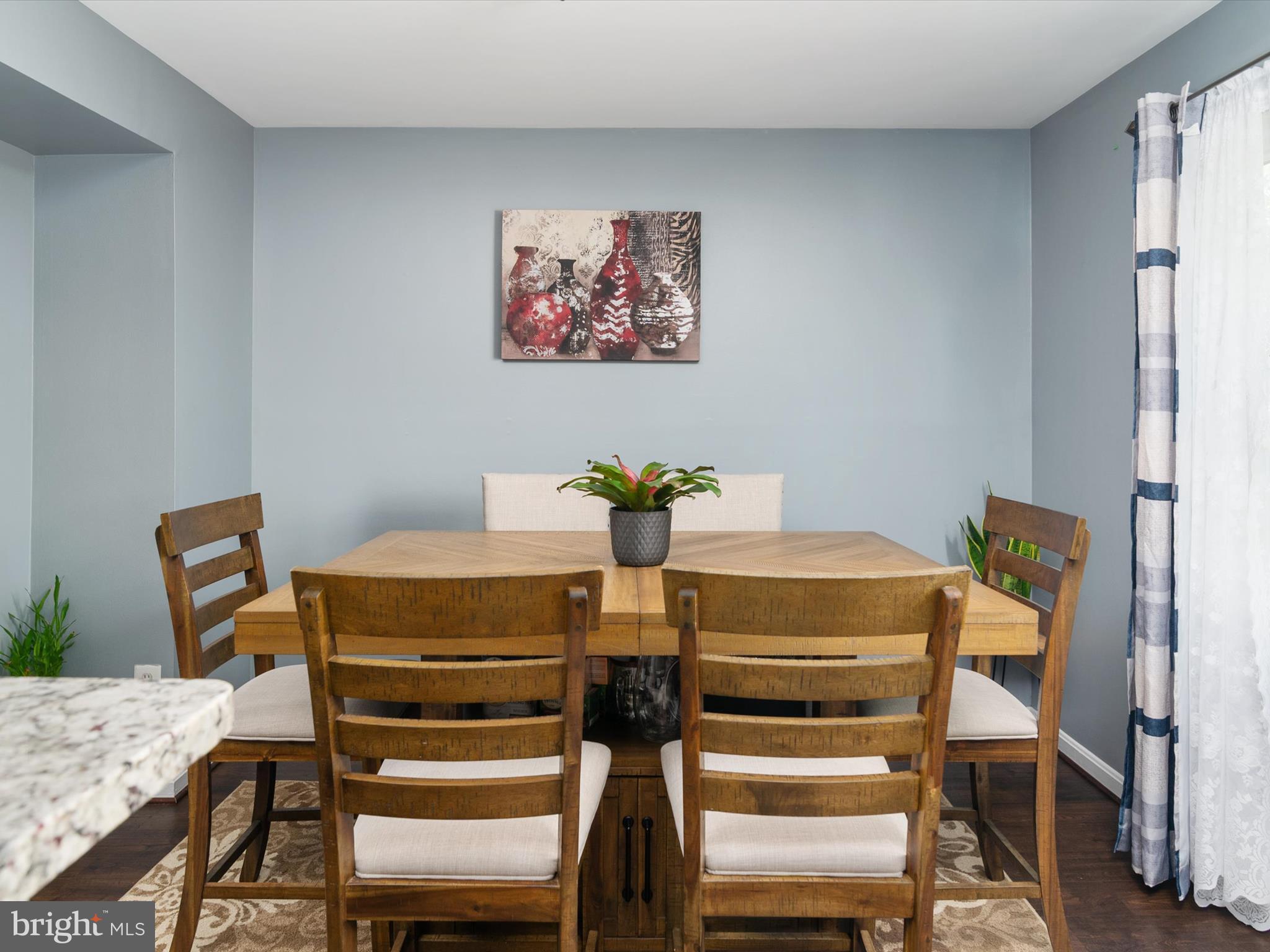 LONDON WOODS - Residential