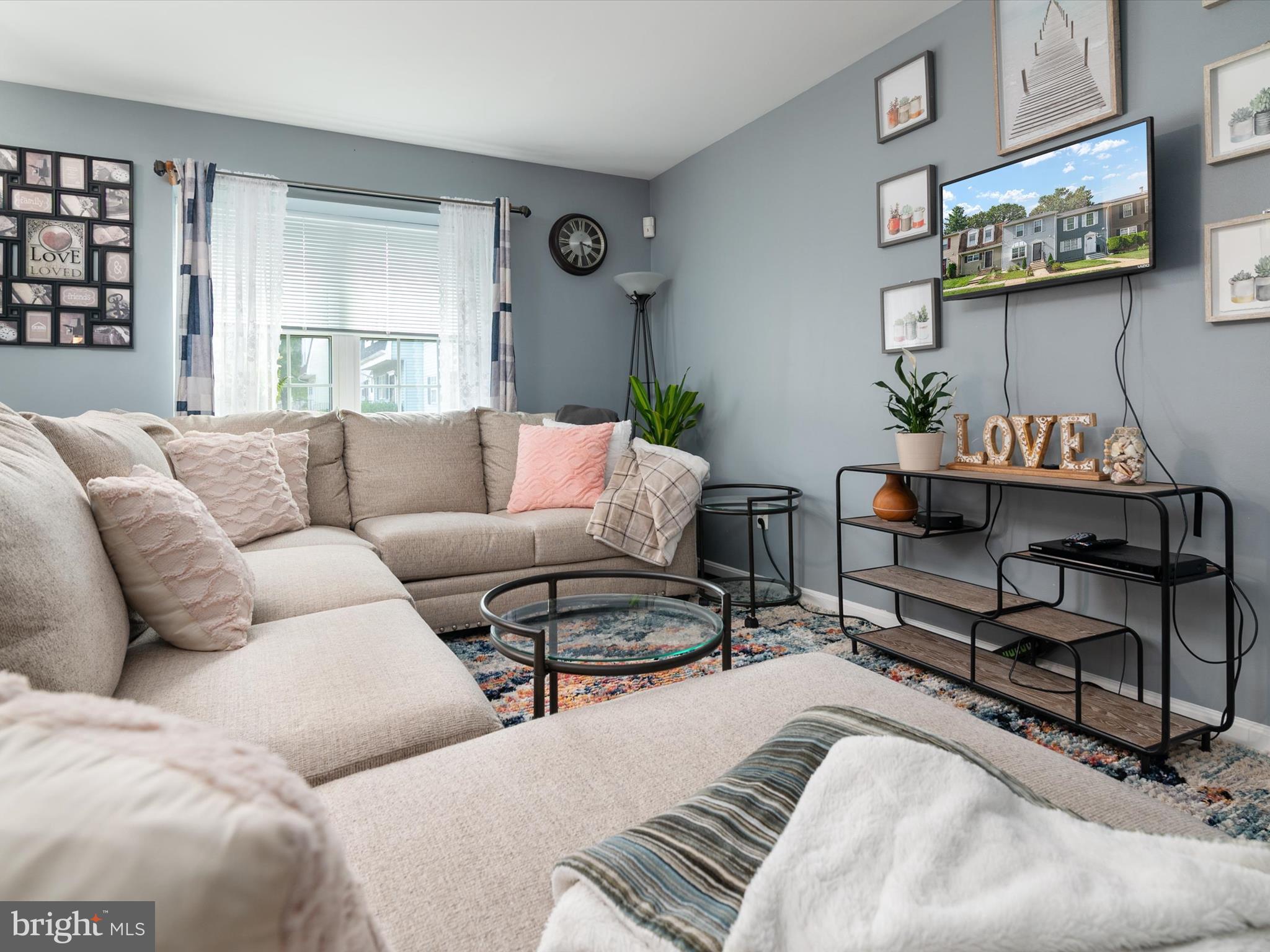 LONDON WOODS - Residential