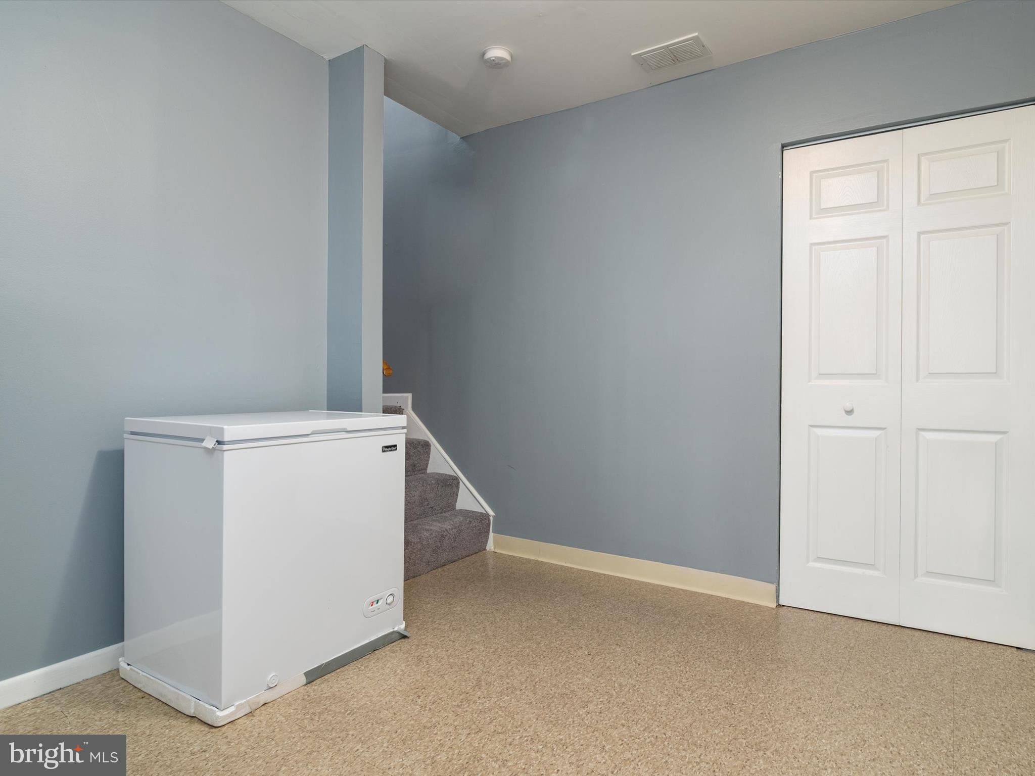 LONDON WOODS - Residential