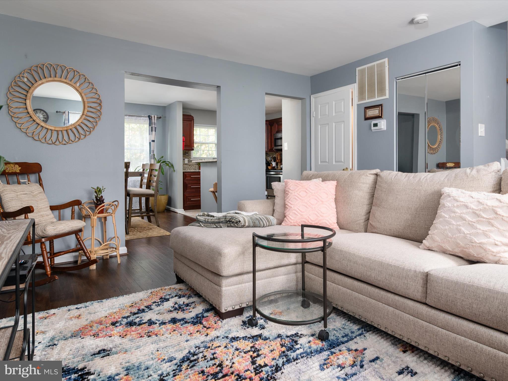 LONDON WOODS - Residential