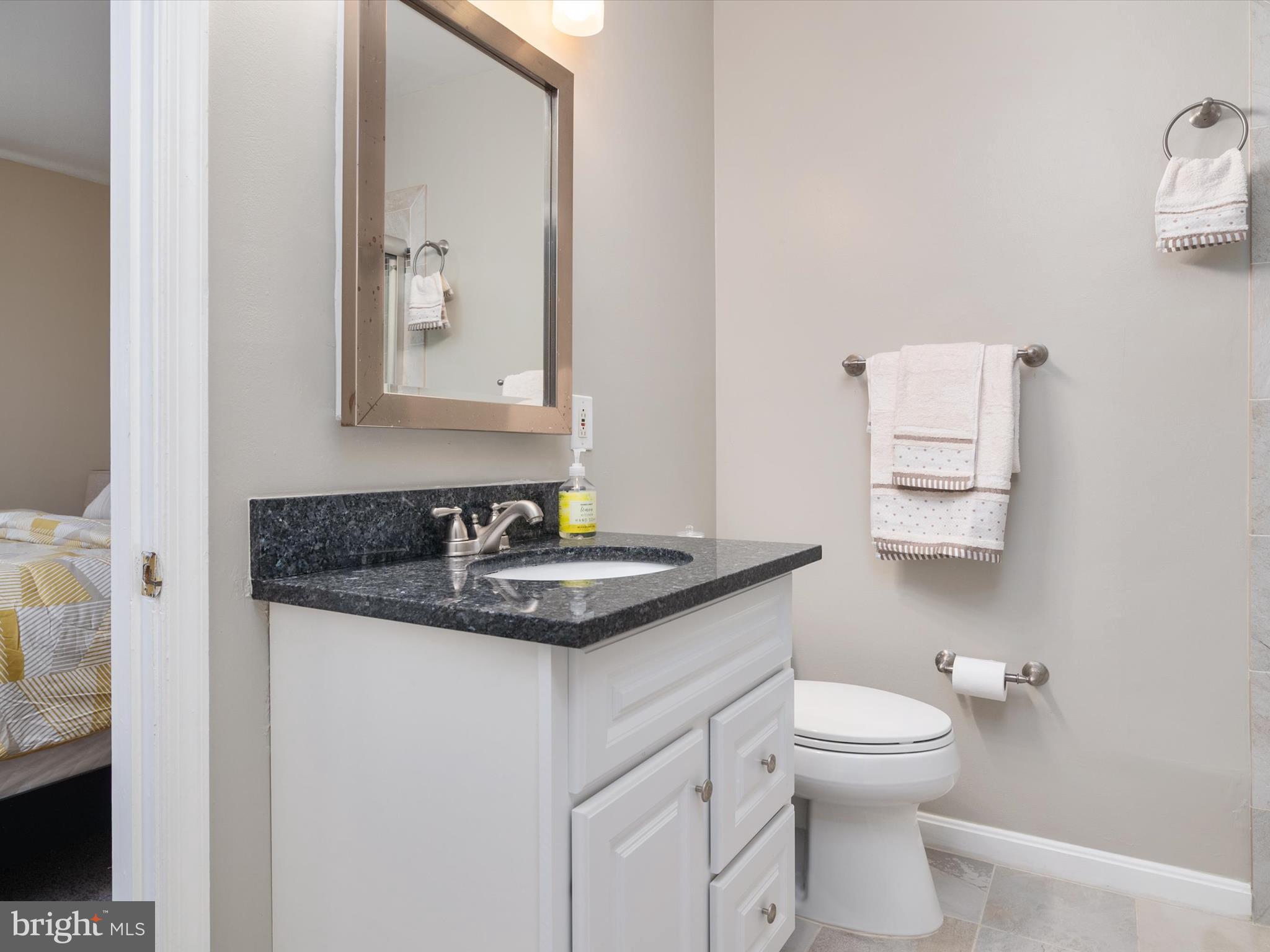 LONDON WOODS - Residential