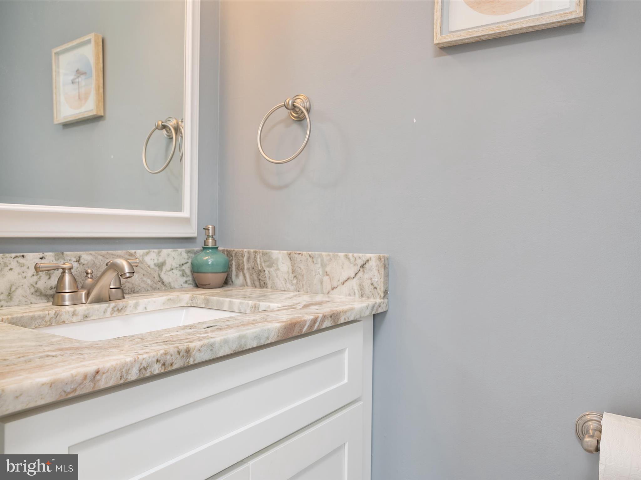 LONDON WOODS - Residential