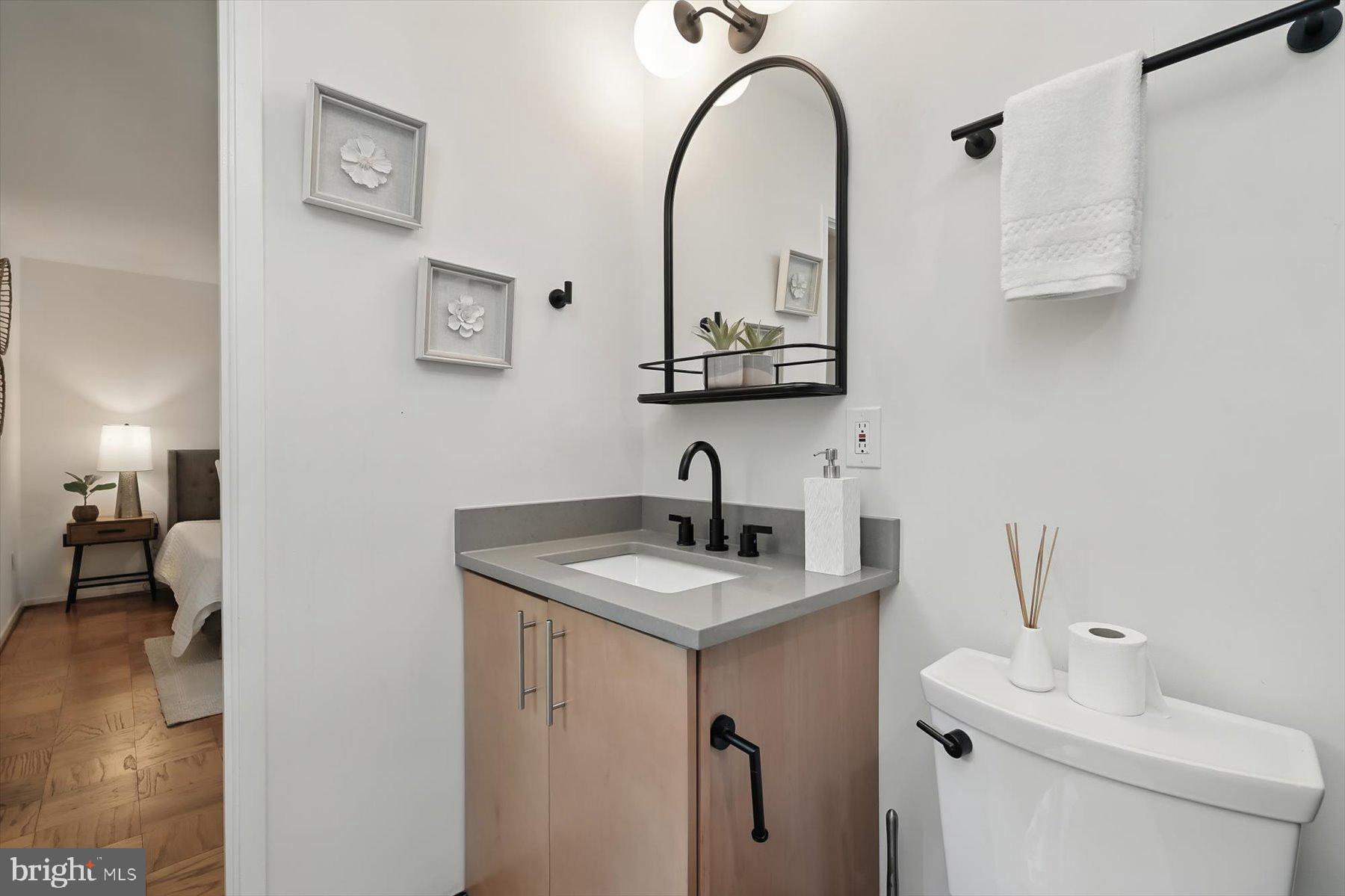 CARDEROCK SPRINGS - Residential