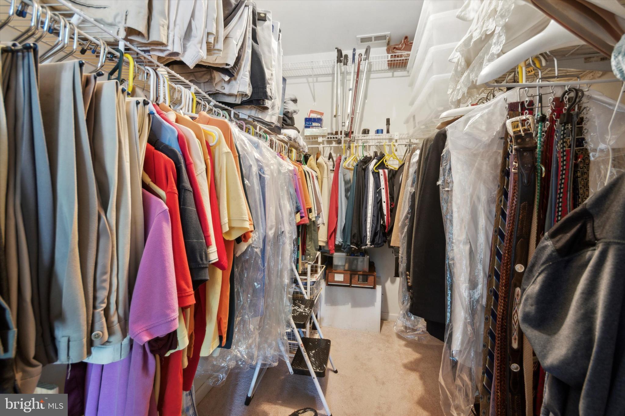 CORNERSTONE - Residential