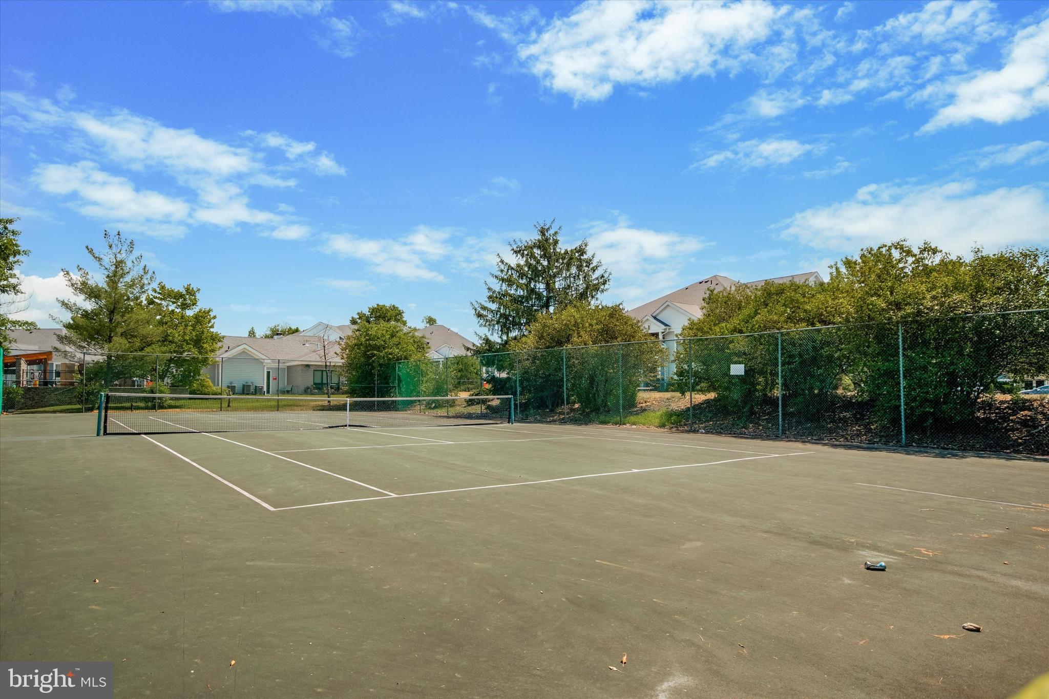 CORNERSTONE - Residential