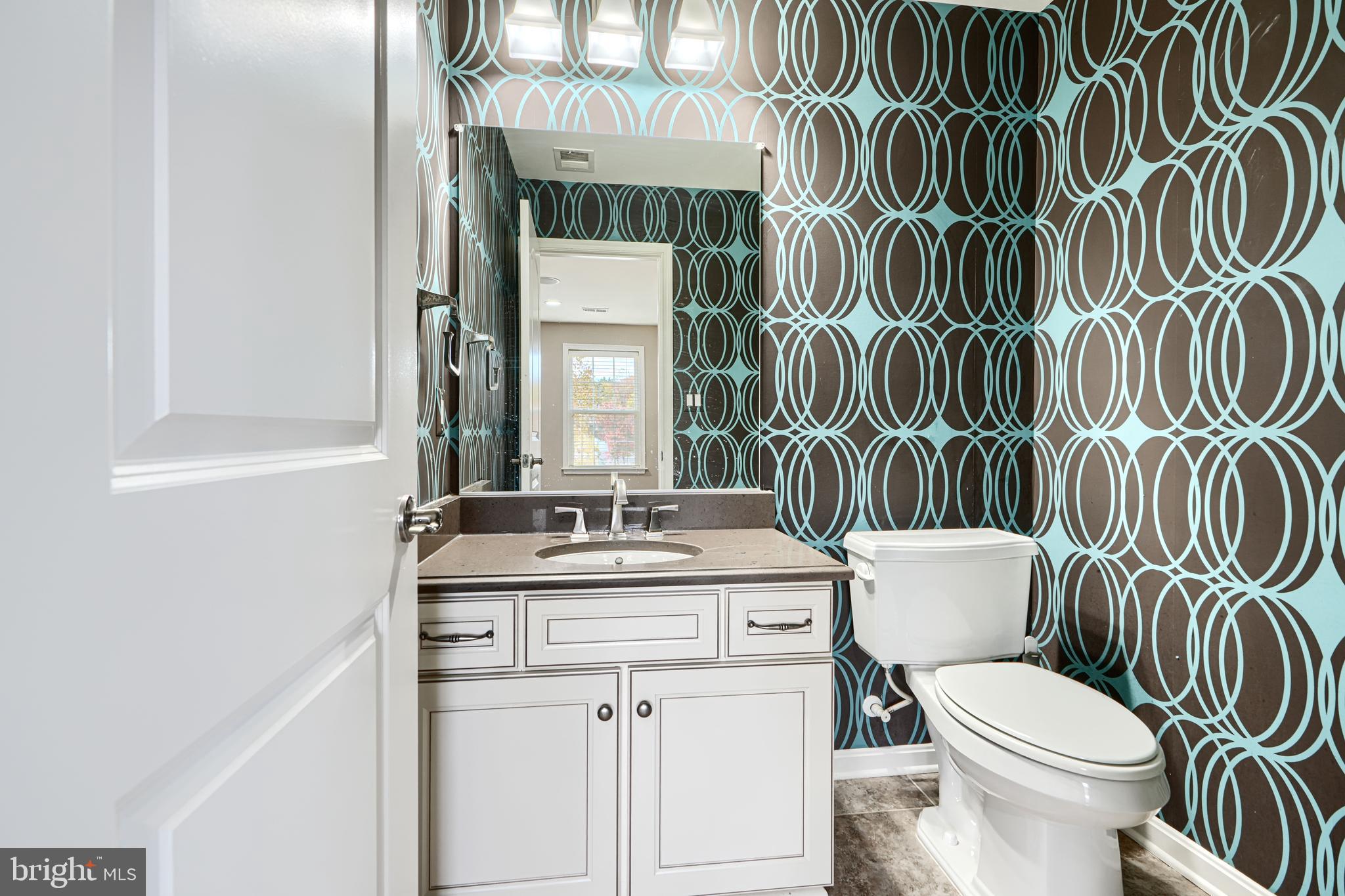 ROCKLAND AT ROGERS - Residential Lease