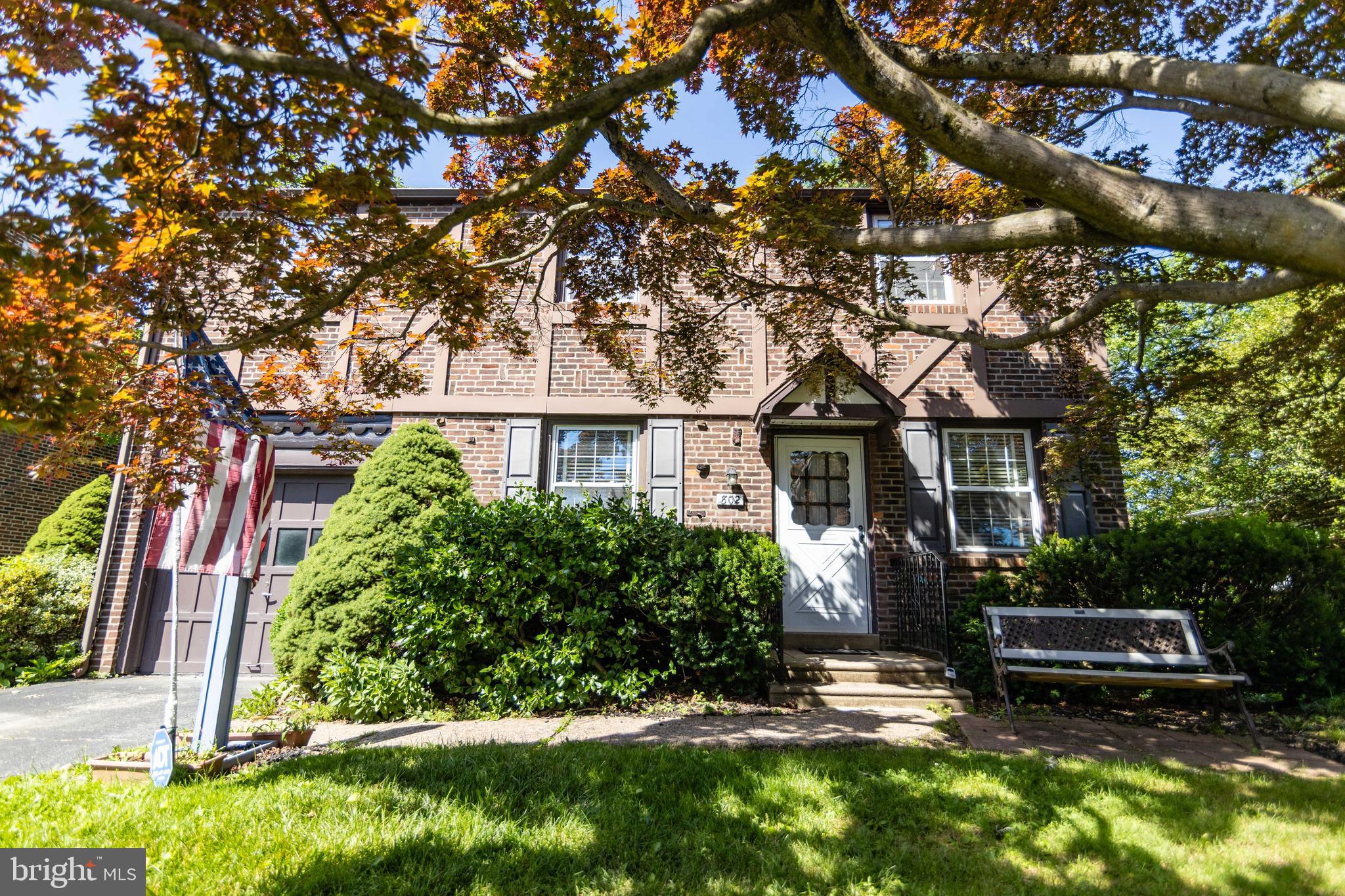 Welcome to this classic brick colonial on sought-after Kenwood Road in Drexel Hill. This 3 bedroom, 1 plus bath home has been loved by the same family since 1951. With generously sized rooms, a "refresh" from new owners will begin its new chapter. The first floor has a large living room and a formal dining room with original hardwood floors underneath carpet. The kitchen has an outside exit to the large yard, plus the entrance to the basement. The basement has knotty pine paneling and awaits some attention to the floor and ceiling. You will find the laundry and utilities in the basement which have all been nicely maintained. There is also a bathroom space with a toilet. This space also has the plumbing for a sink which was removed. Upstairs you will find three spacious bedrooms plus a hall bath. The original hardwood flooring can be seen in the third bedroom and is in nice condition. This home has "great bones." The windows, roof, HVAC and hot water heater have all been updated and maintained. Drexel Hill has a walking score of 75. From this location, you can easily walk to schools and public transit. This home also offers easy access to shopping, dining, the airport and Center City Philadelphia. Don't miss it!