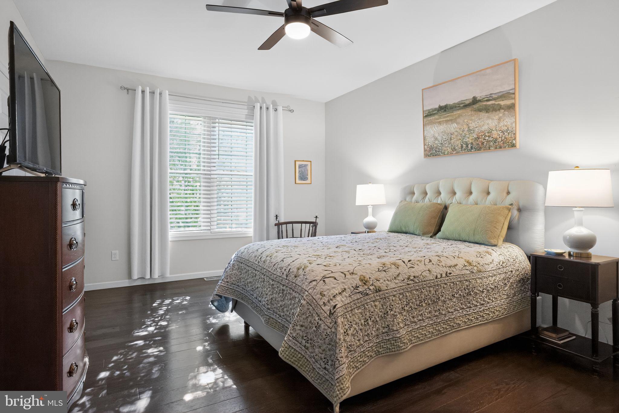 HONEYCROFT VILLAGE - Residential