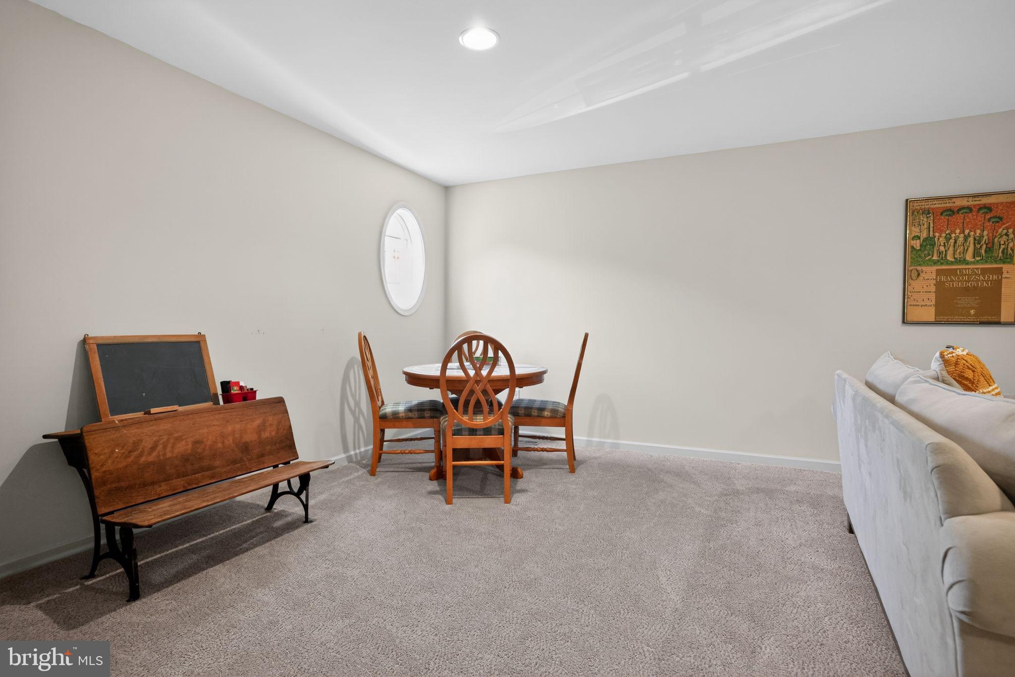 HONEYCROFT VILLAGE - Residential